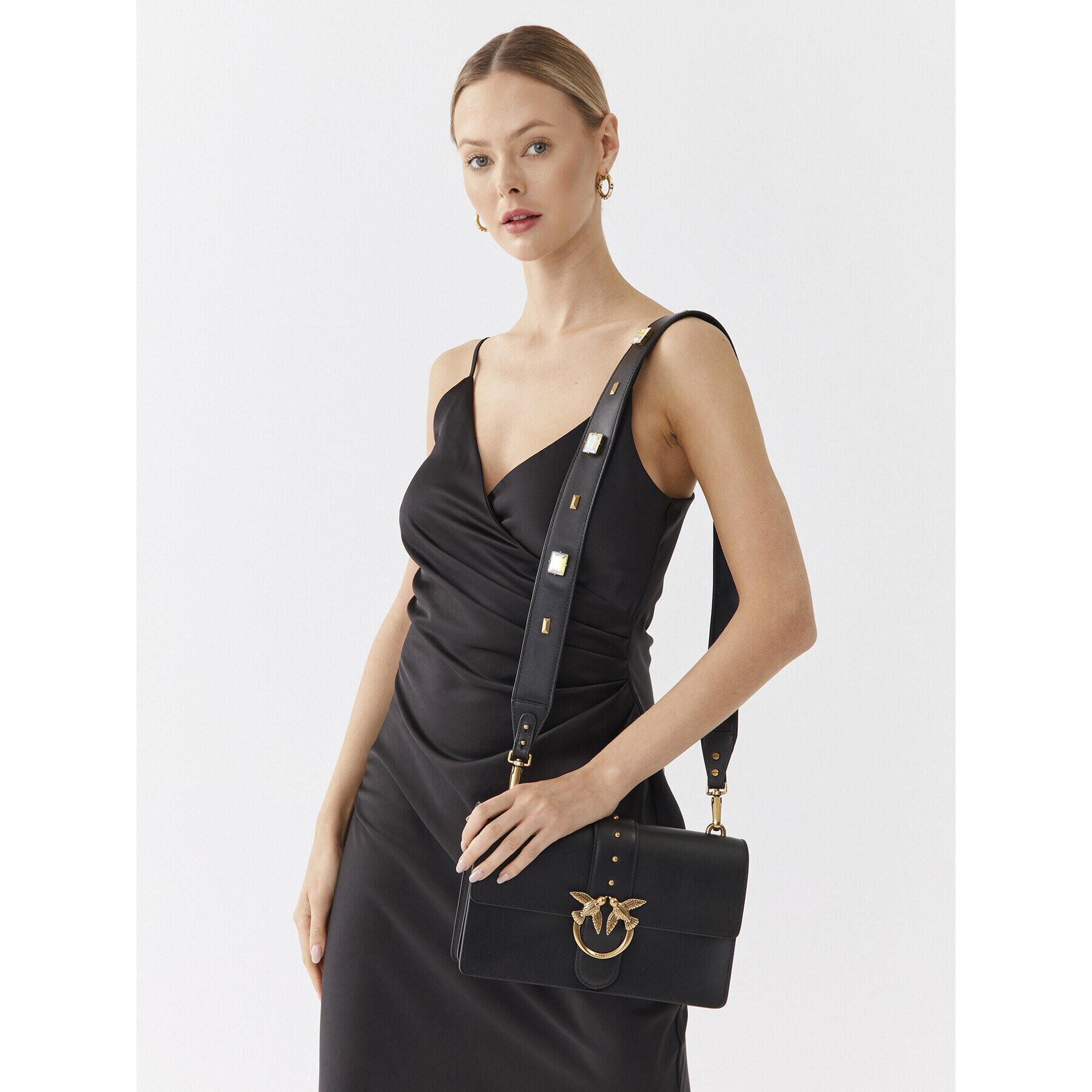 Pinko Geantă Love One Classic Fl . PE 23 PLTT 100057 A0F1 Negru - Pled.ro