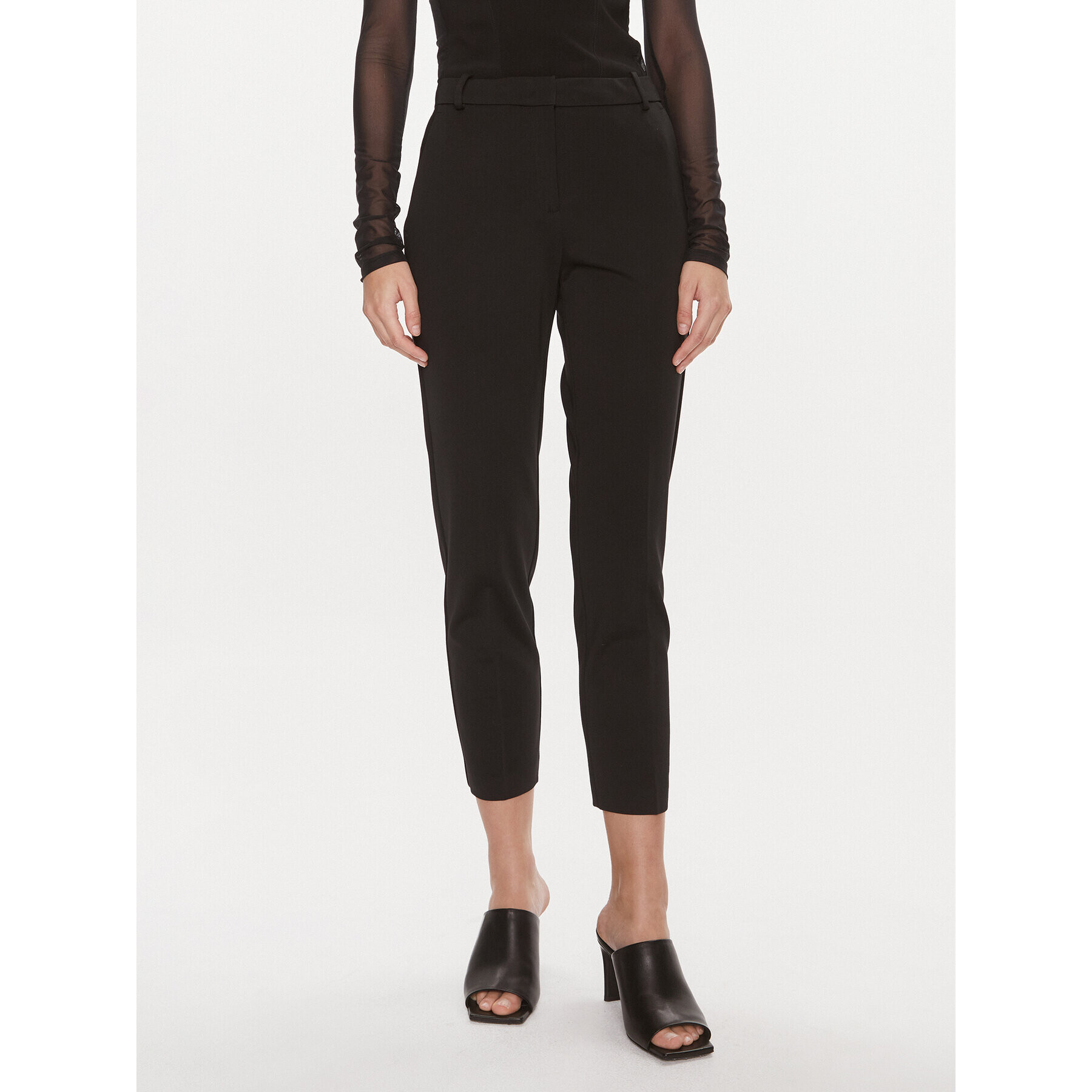 Pinko Pantalon scurți din material Bello 100155 A1L4 Negru Regular Fit - Pled.ro