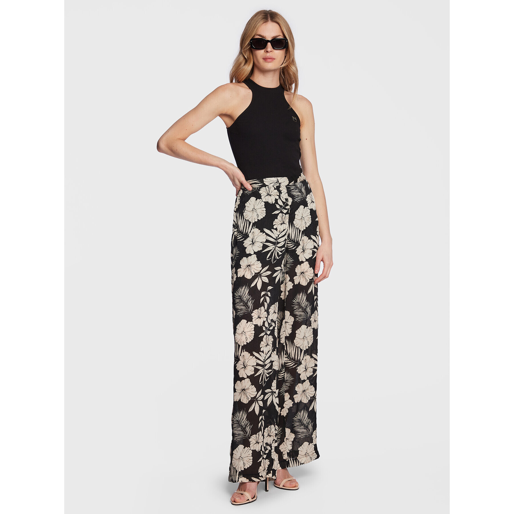 Pinko Pantaloni din material Taccagno 100910 A0OF Negru Relaxed Fit - Pled.ro