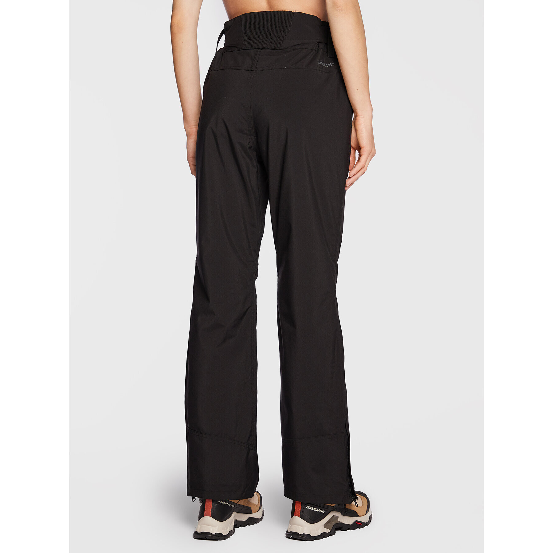 Protest Pantaloni de schi Cinnamon P4693100 Negru Regular Fit - Pled.ro