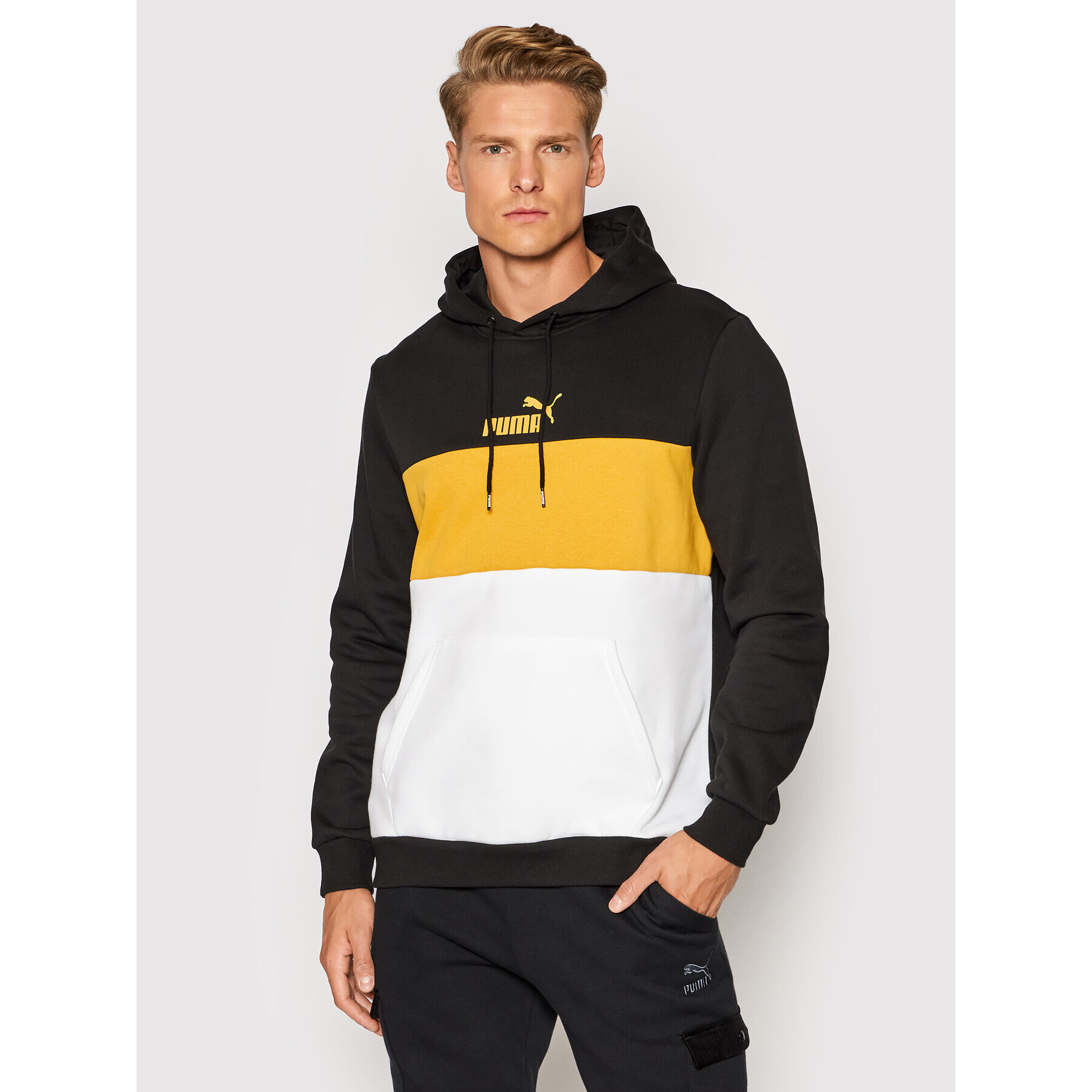 Puma Bluză Essentials 587917 Negru Regular Fit - Pled.ro