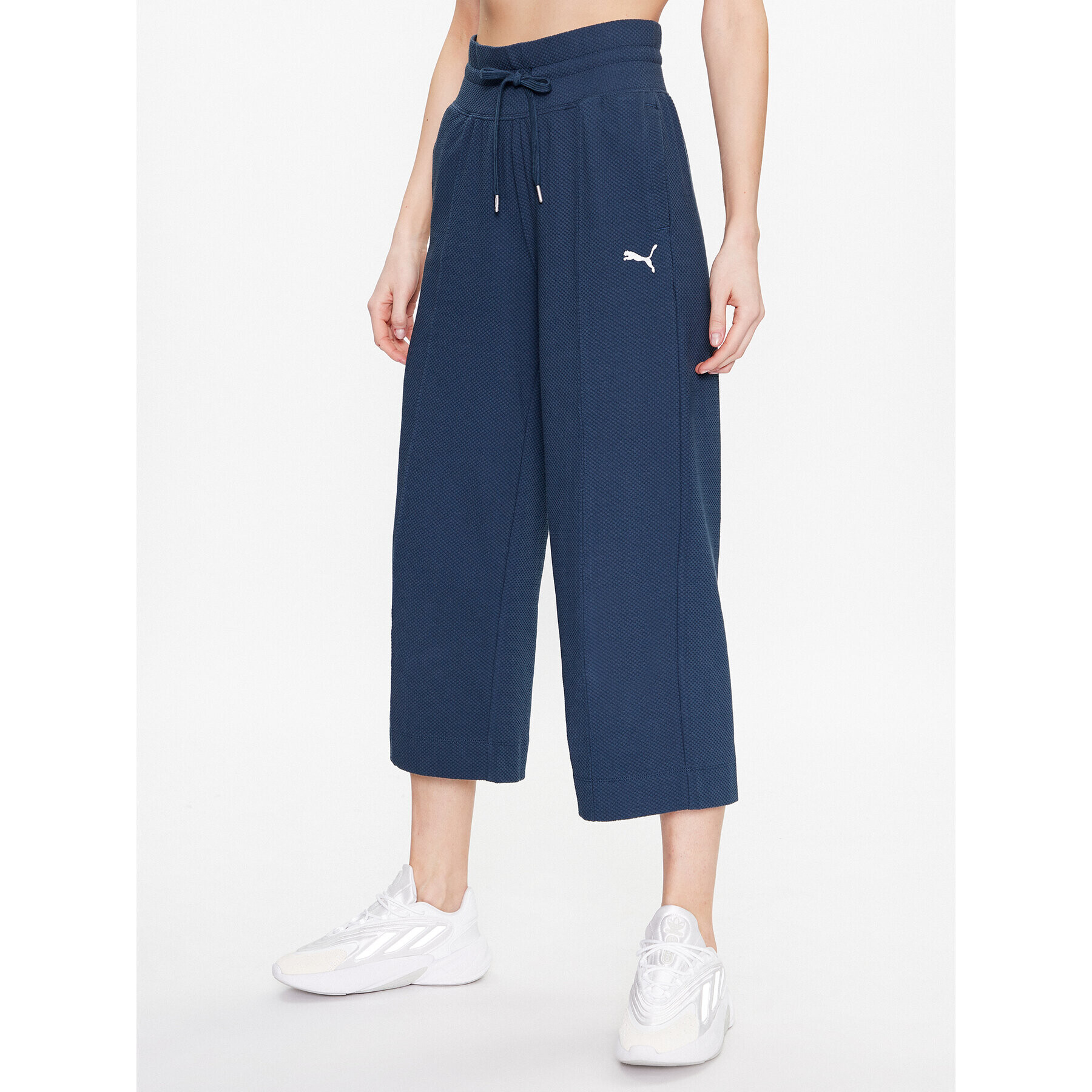 Puma Pantaloni de damă Her 673113 Bleumarin Relaxed Fit - Pled.ro