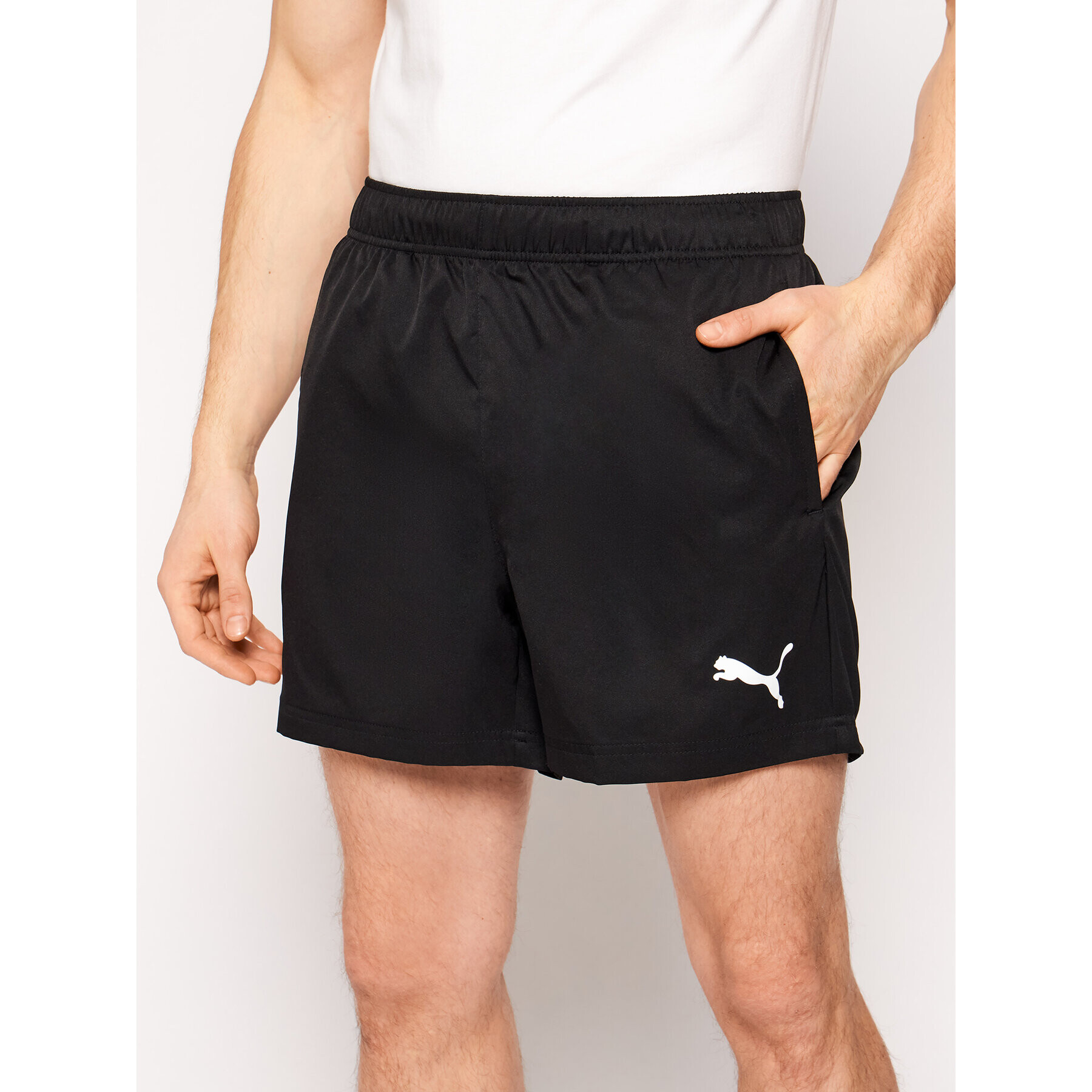 Puma Pantaloni scurți sport Active Woven 5" 586728 Negru Regular Fit - Pled.ro