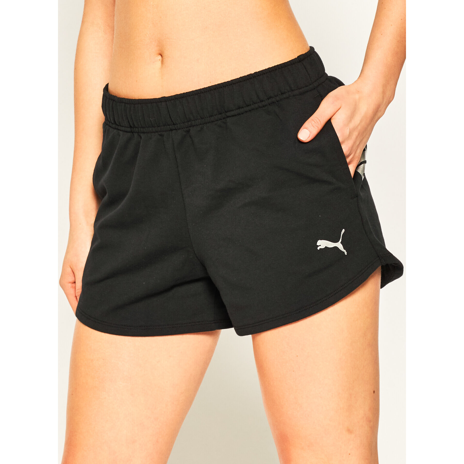 Puma Pantaloni scurți sport RTG 3 581485 Negru Regular Fit - Pled.ro