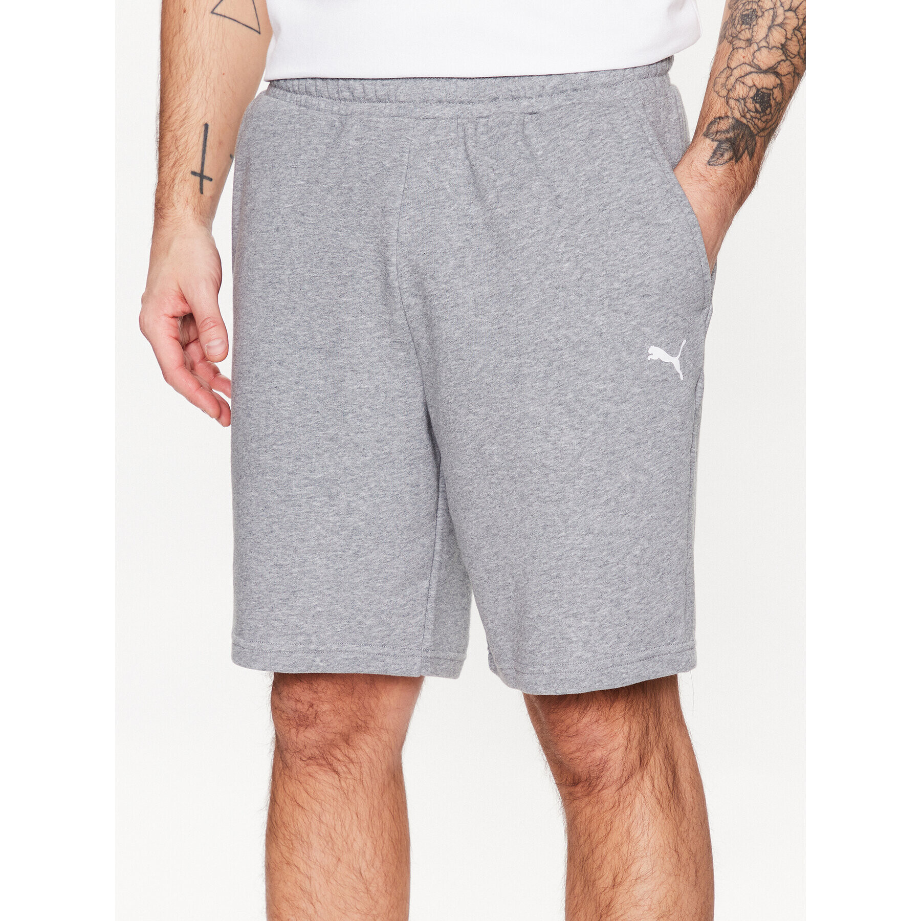 Puma Pantaloni scurți sport Bmw Mms Essentials Ft 539976 Gri Regular Fit - Pled.ro