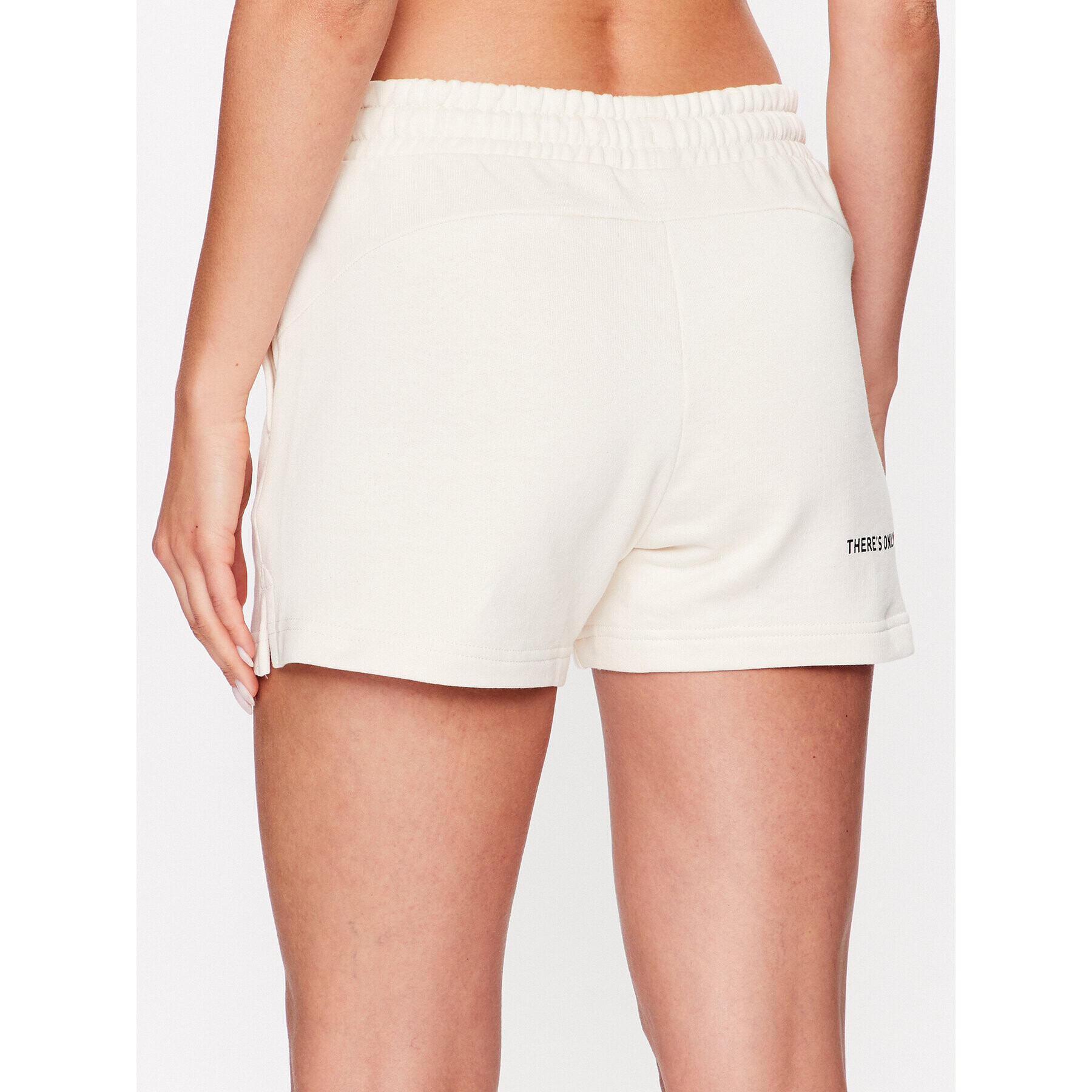 Puma Pantaloni scurți sport Essentials Better 673300 Écru Regular Fit - Pled.ro