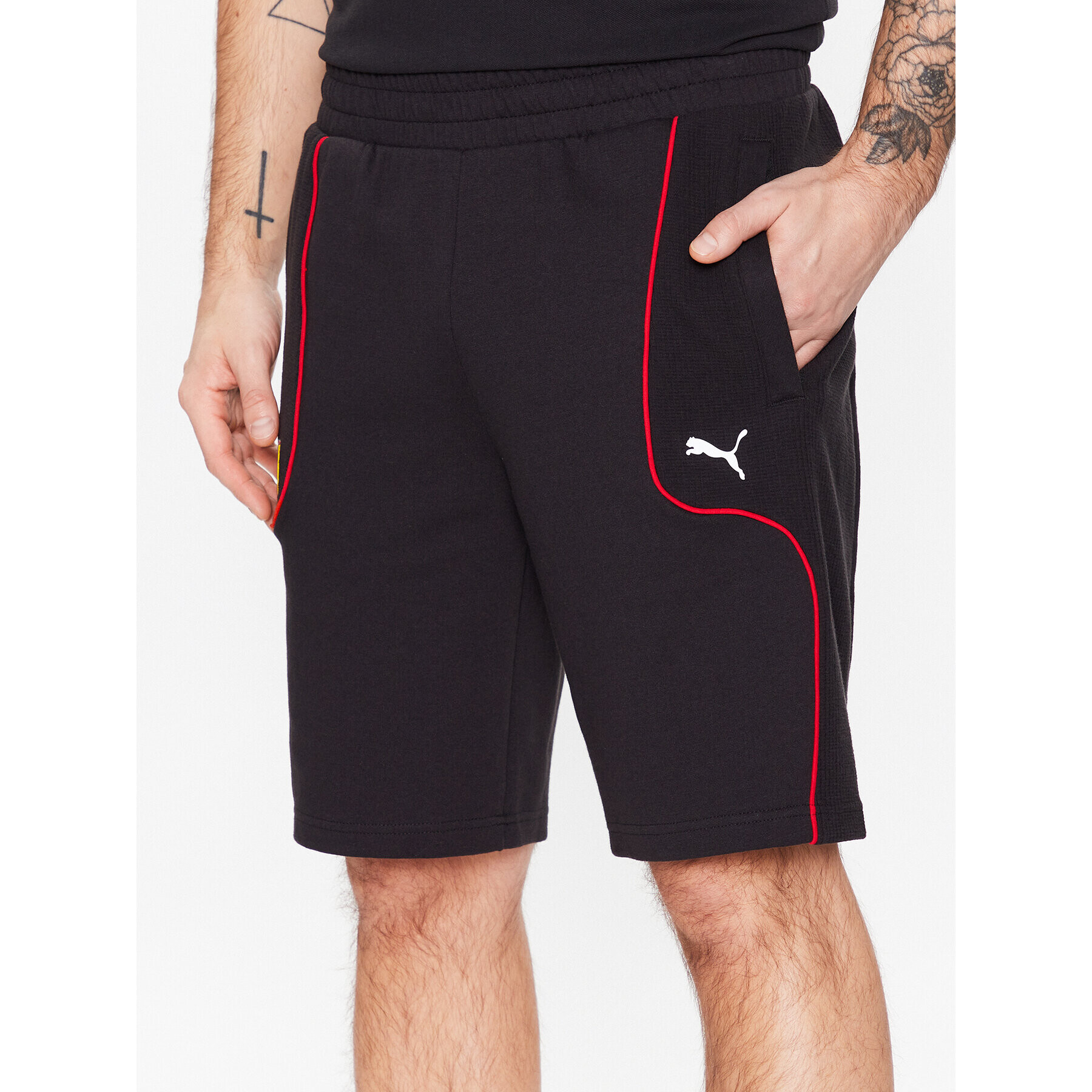 Puma Pantaloni scurți sport Ferrari Race 538167 Negru Regular Fit - Pled.ro