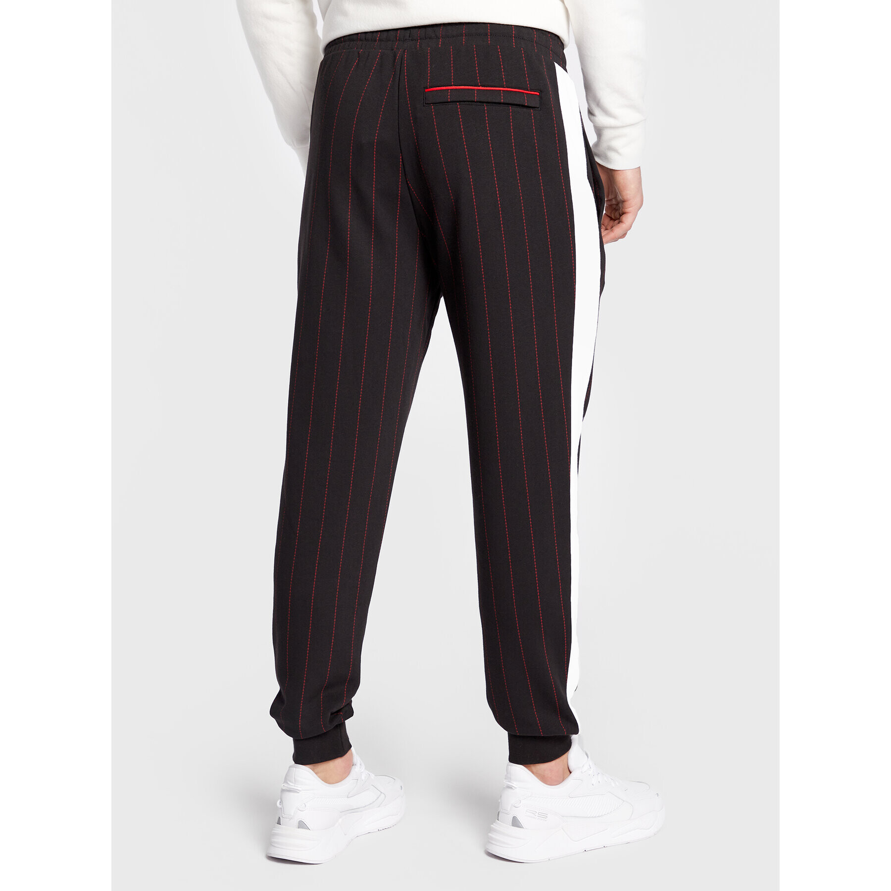 Puma Pantaloni trening COCA COLA T7 53616301 Negru Regular Fit - Pled.ro