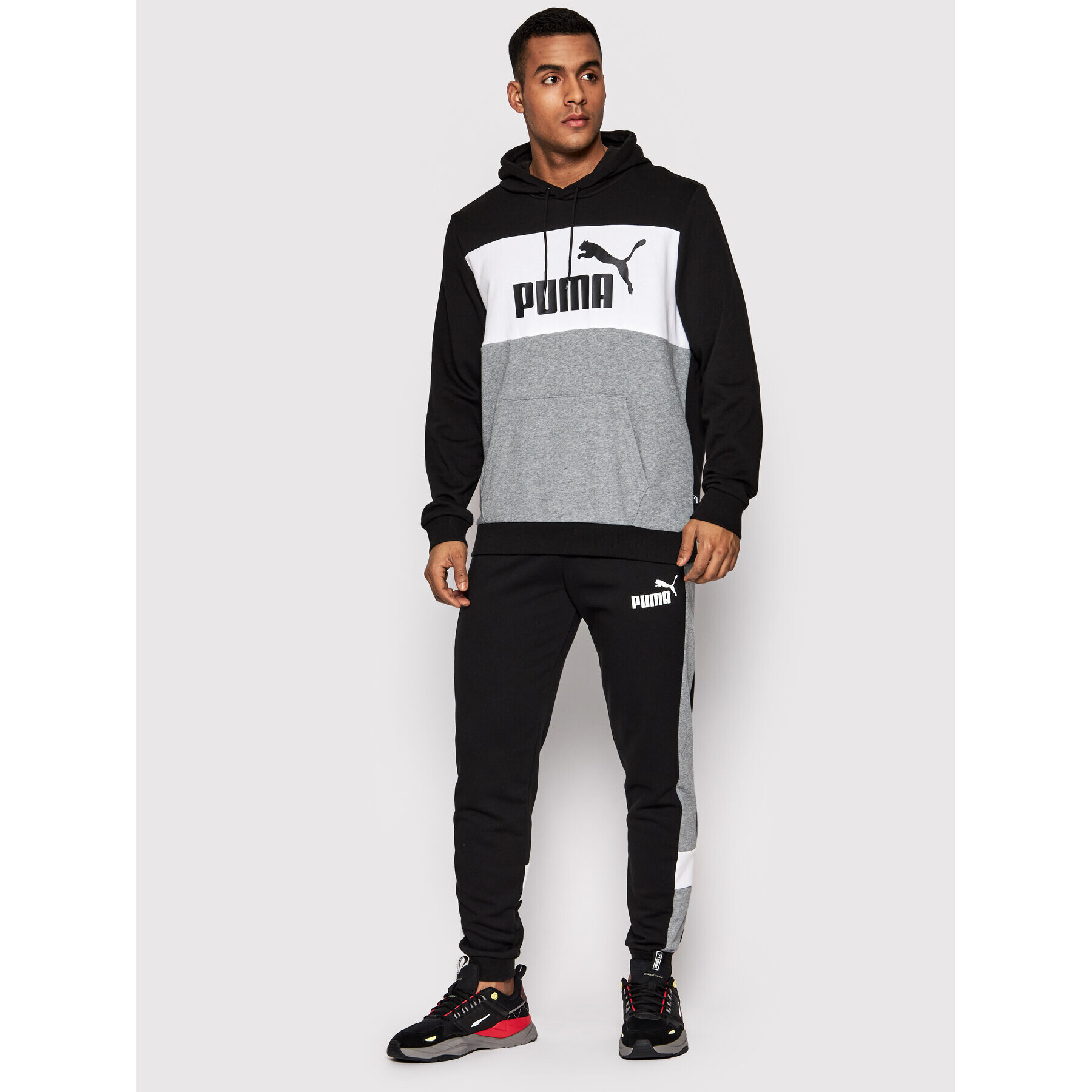 Puma Pantaloni trening Colorblock 848773 Negru Regular Fit - Pled.ro