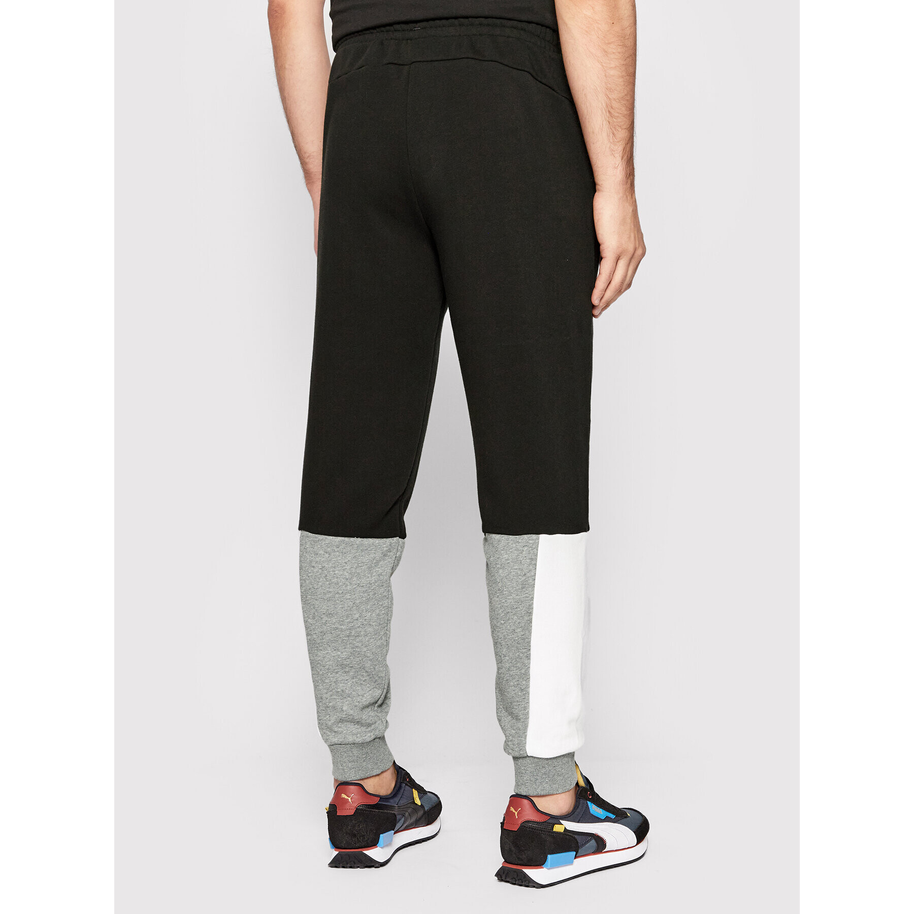 Puma Pantaloni trening Ess + Block 848007 Negru Regular Fit - Pled.ro