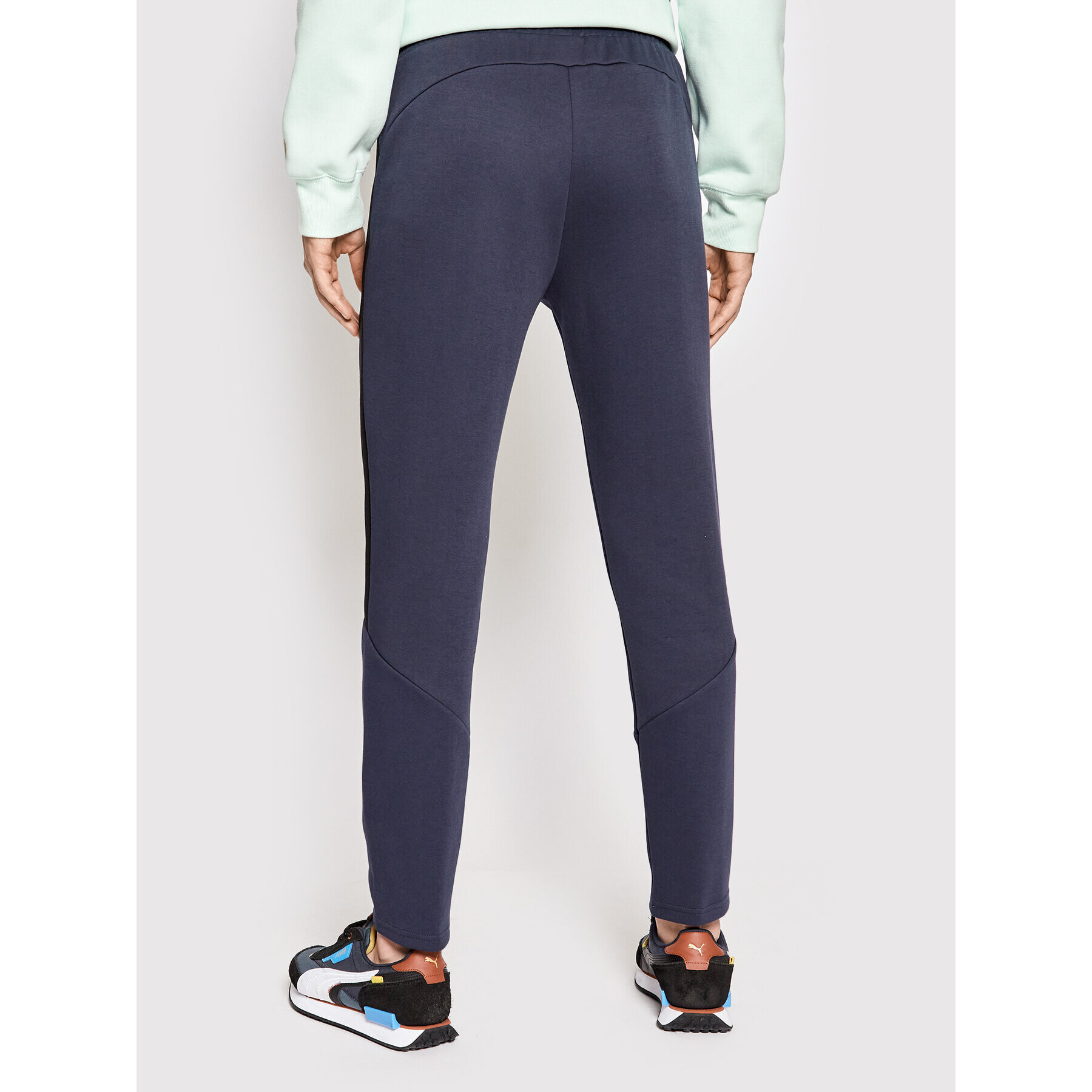 Puma Pantaloni trening Evostripe 847404 Bleumarin Slim Fit - Pled.ro