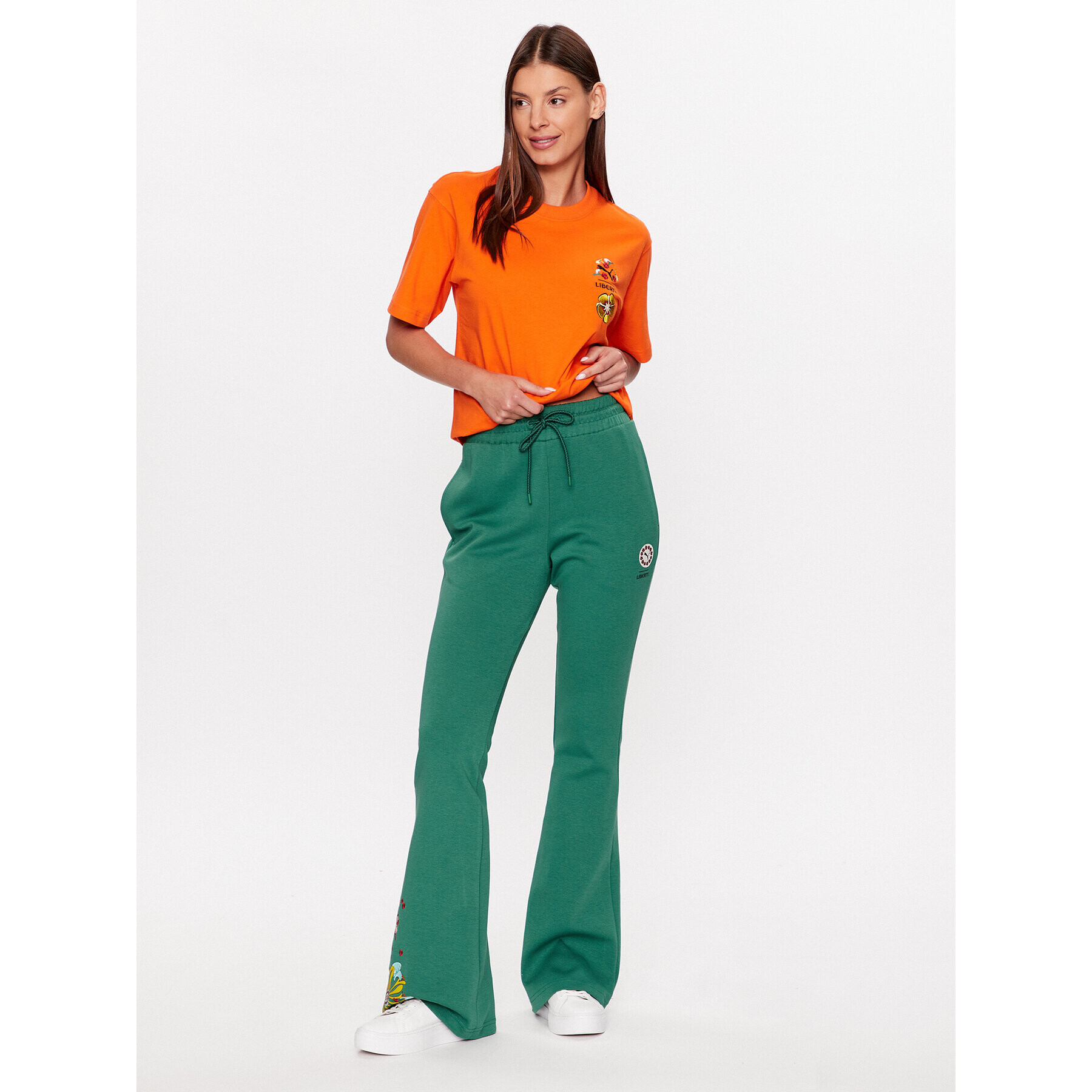 Puma Pantaloni trening LIBERTY 539832 Verde Relaxed Fit - Pled.ro