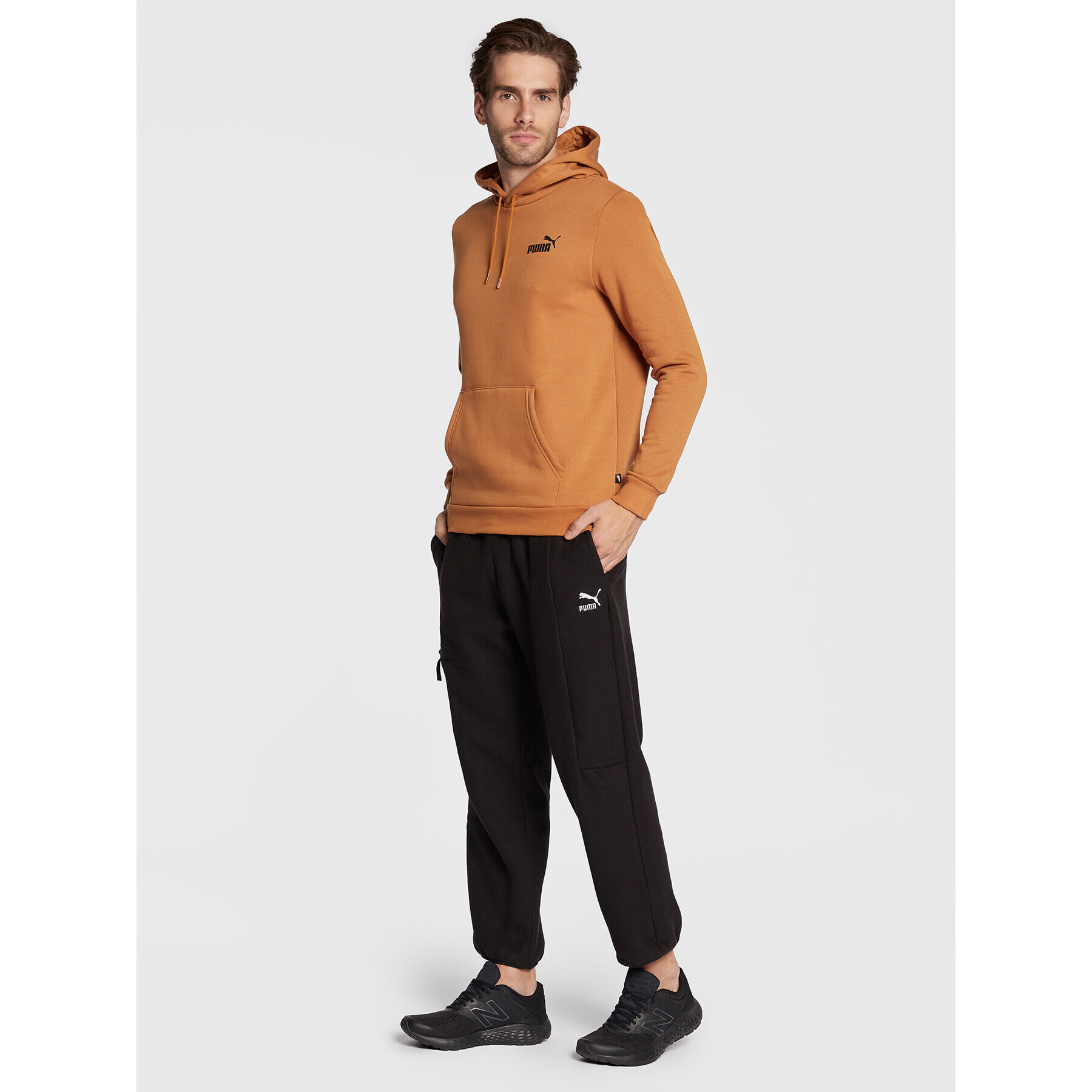 Puma Pantaloni trening SWxP Polar 535667 Negru Regular Fit - Pled.ro