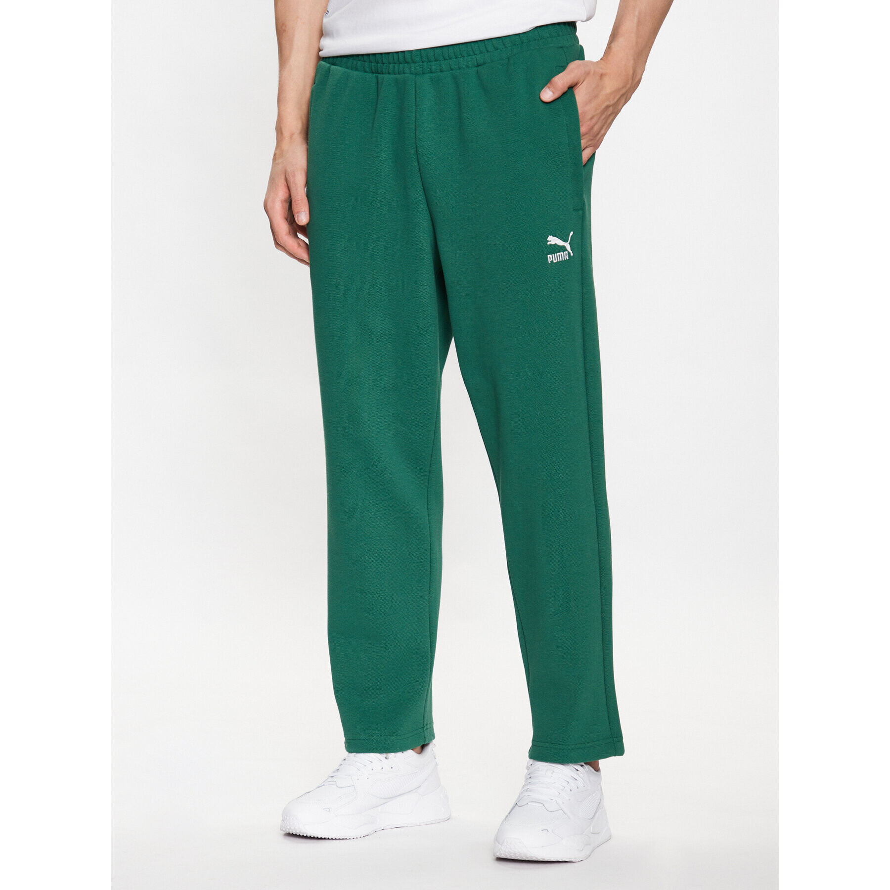 Puma Pantaloni trening T7 538199 Verde Regular Fit - Pled.ro