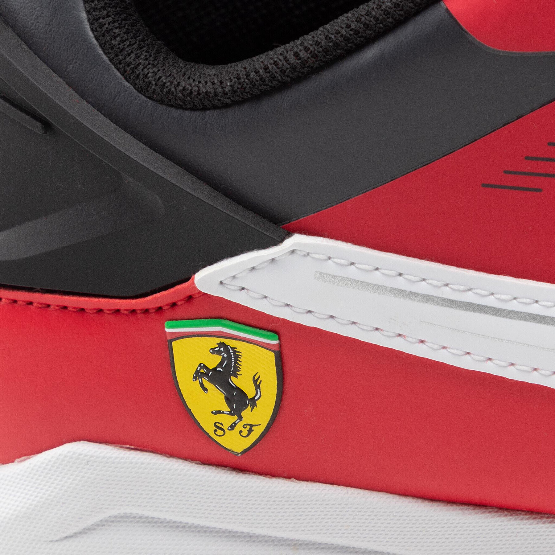 Puma Sneakers Ferrari Drift Cat Delta 306864 05 Roșu - Pled.ro