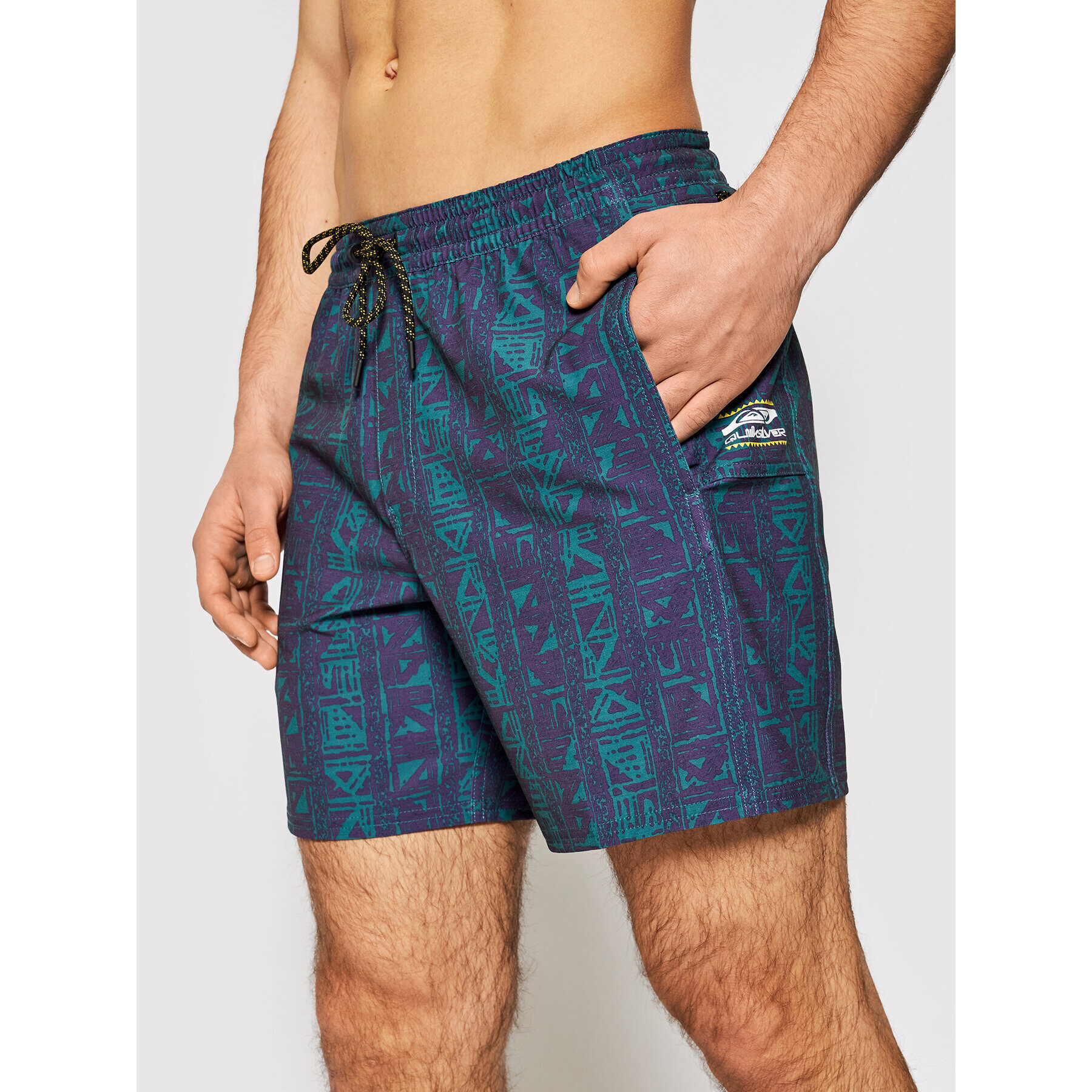 Quiksilver Pantaloni scurți pentru înot High Point Motion 17" EQYWS03743 Violet Regular Fit - Pled.ro