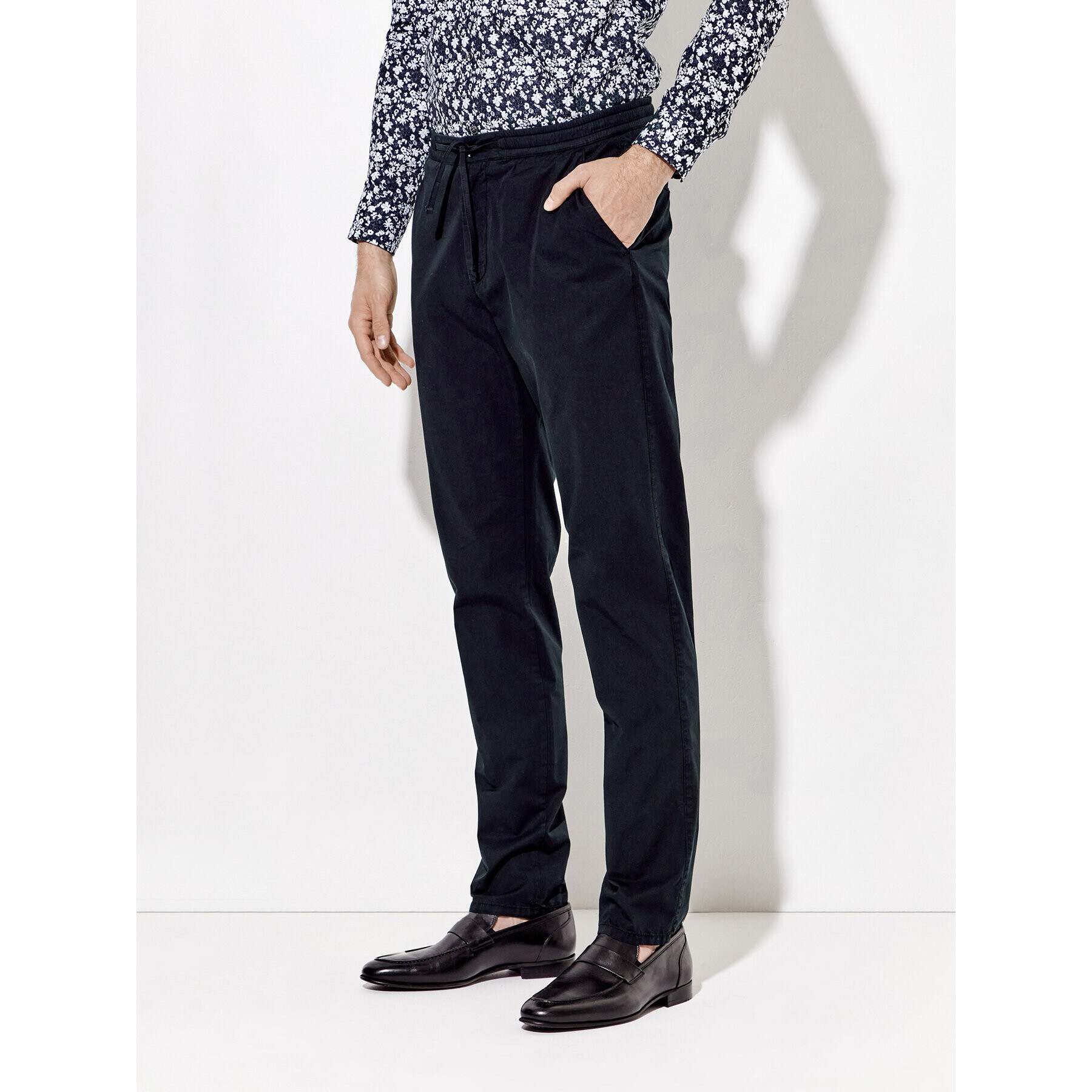 Rage Age Pantaloni din material Atom Bleumarin Relaxed Fit - Pled.ro