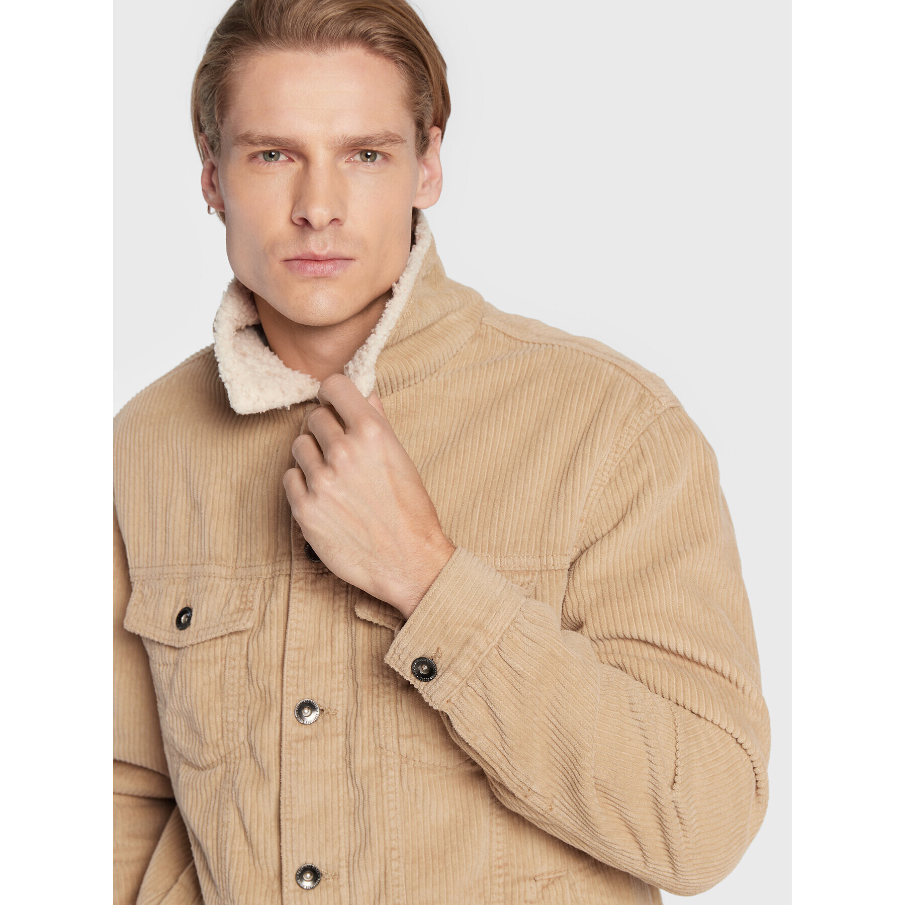 Redefined Rebel Geacă Ari Corduroy 215086 Bej Regular Fit - Pled.ro