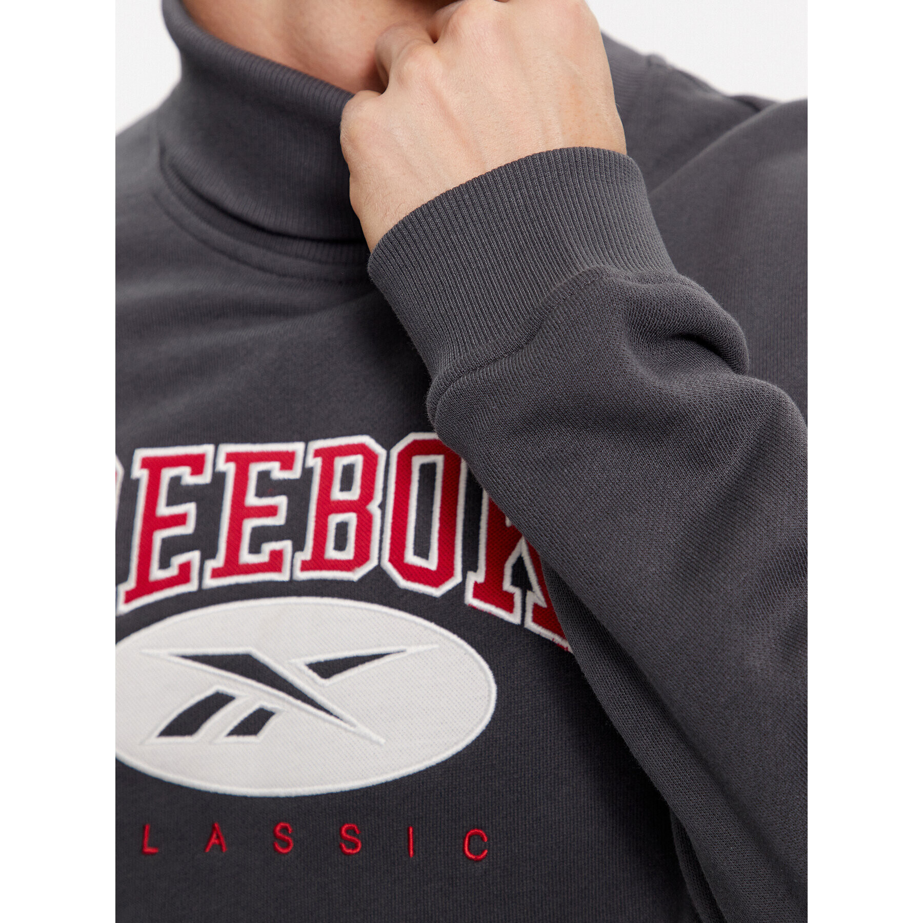 Reebok Bluză Archive Essentials IL8799 Gri Regular Fit - Pled.ro