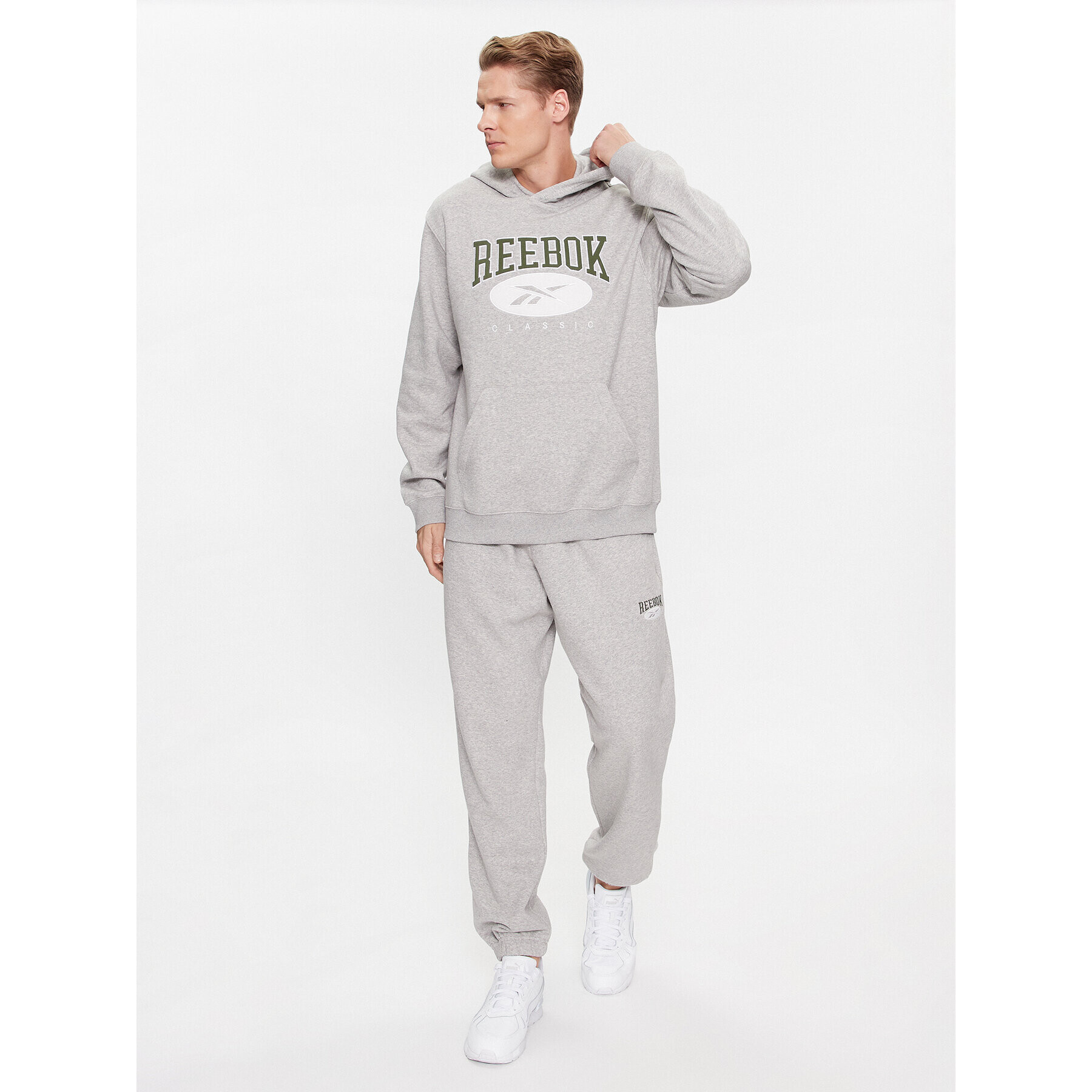 Reebok Bluză Archive Essentials IM1529 Gri Regular Fit - Pled.ro