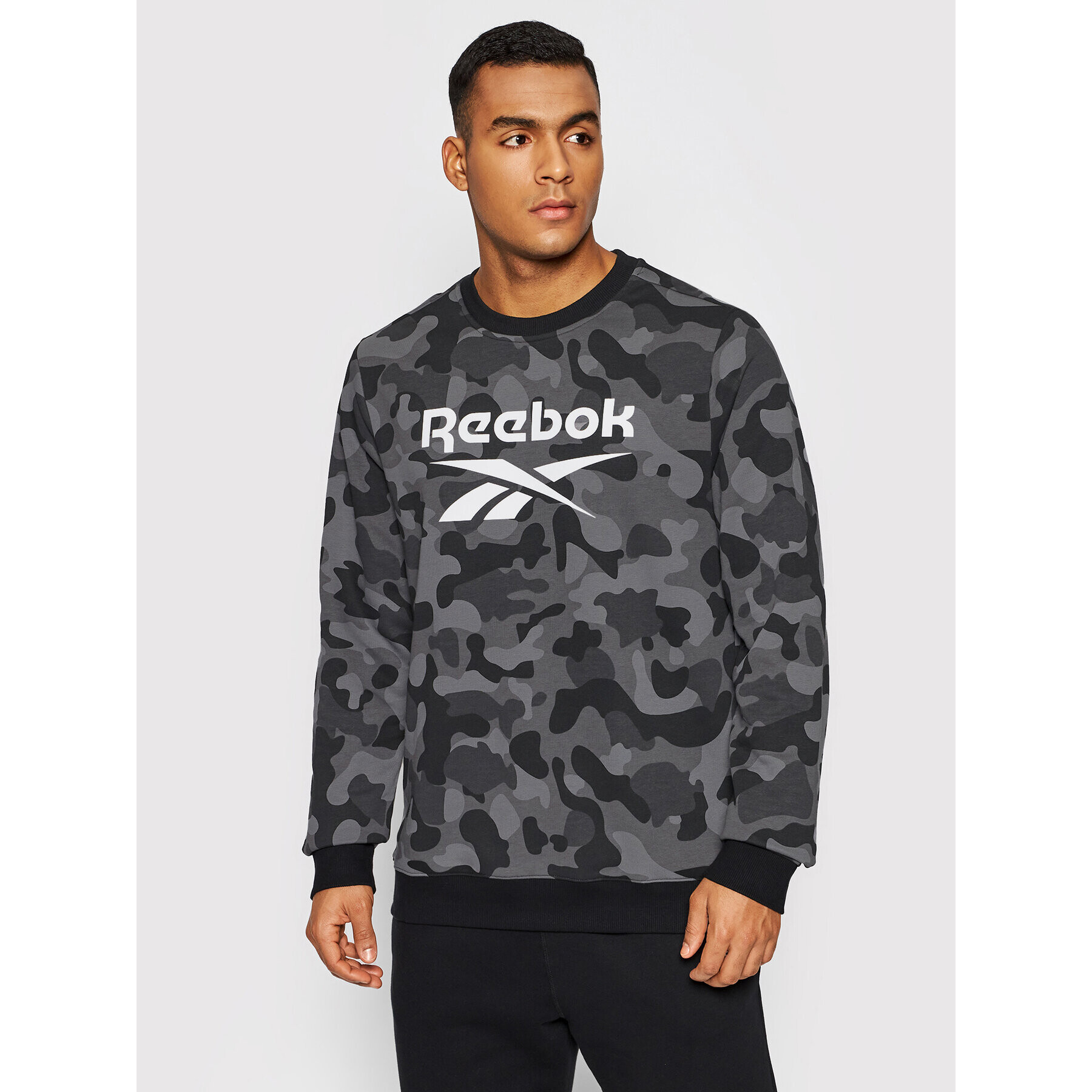 Reebok Bluză Camo HA6314 Gri Regular Fit - Pled.ro