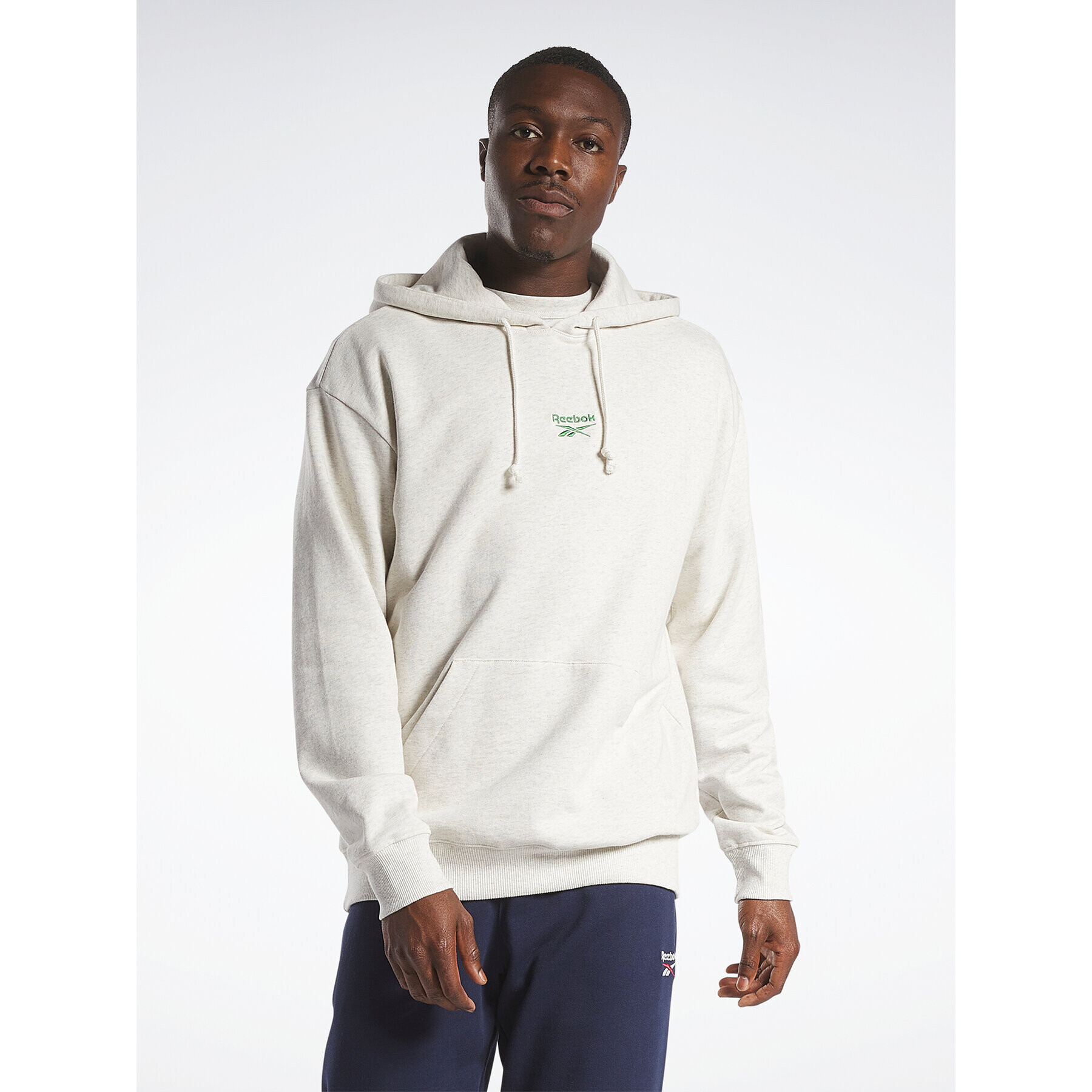 Reebok Bluză Classics Small Vector Hoodie HS7152 Gri - Pled.ro