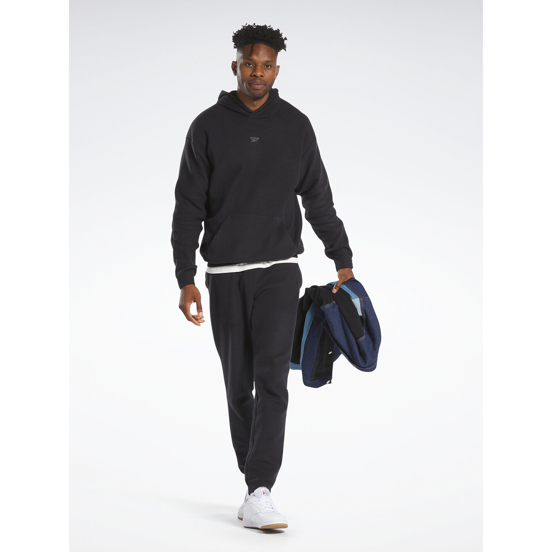 Reebok Bluză Classics Wardrobe Essentials Hoodie HS9137 Negru - Pled.ro