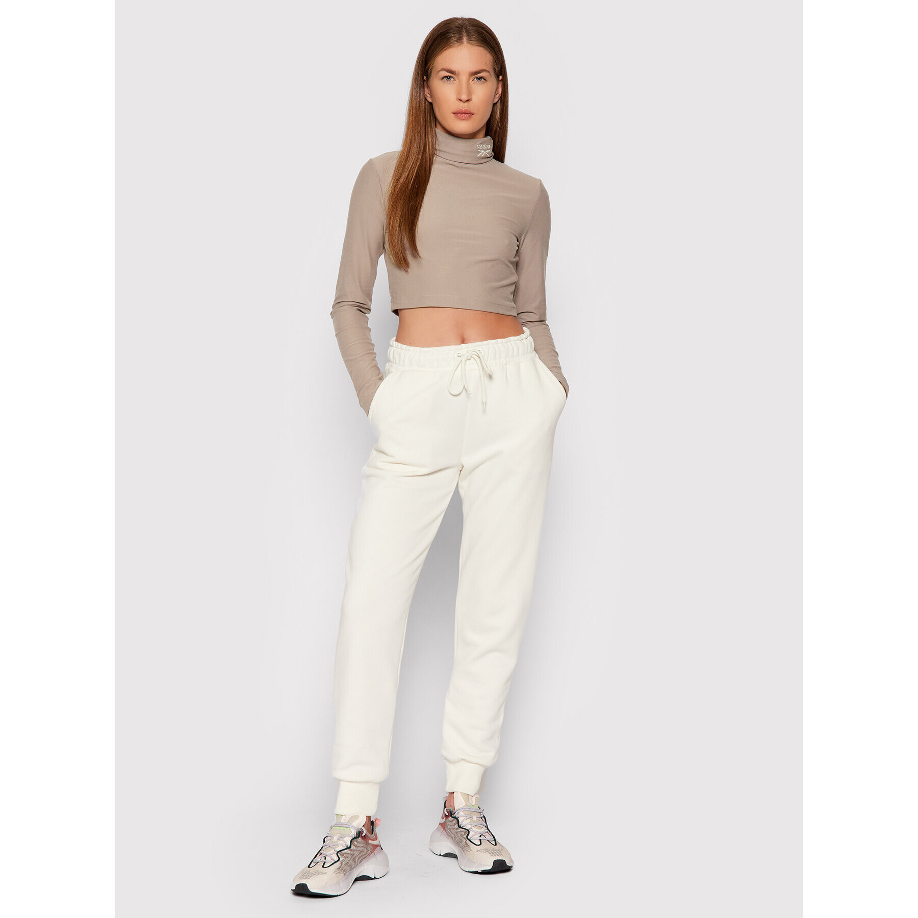 Reebok Bluză cu gât Classics Cozy GS1701 Bej Cropped Fit - Pled.ro