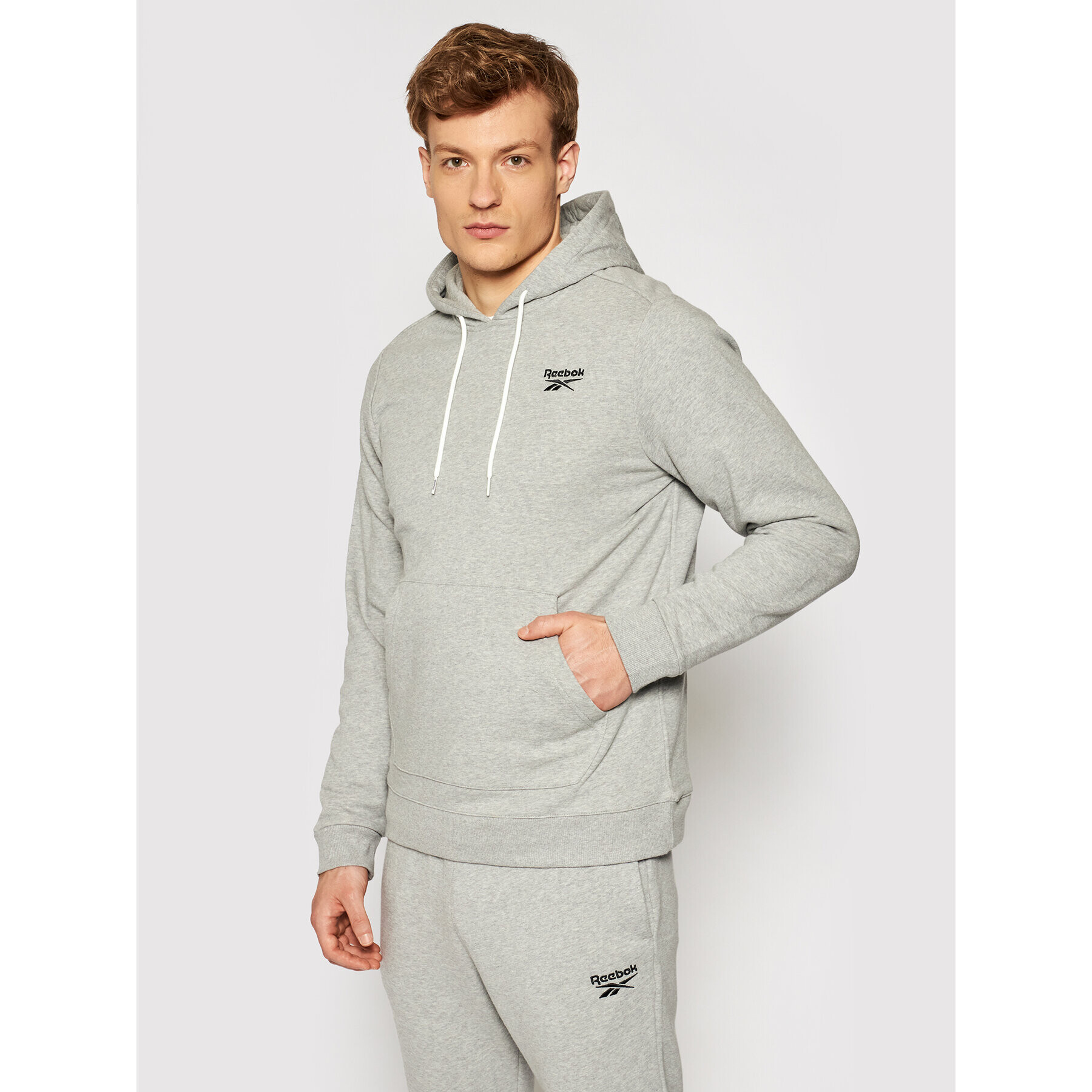 Reebok Bluză Identity GI8516 Gri Regular Fit - Pled.ro