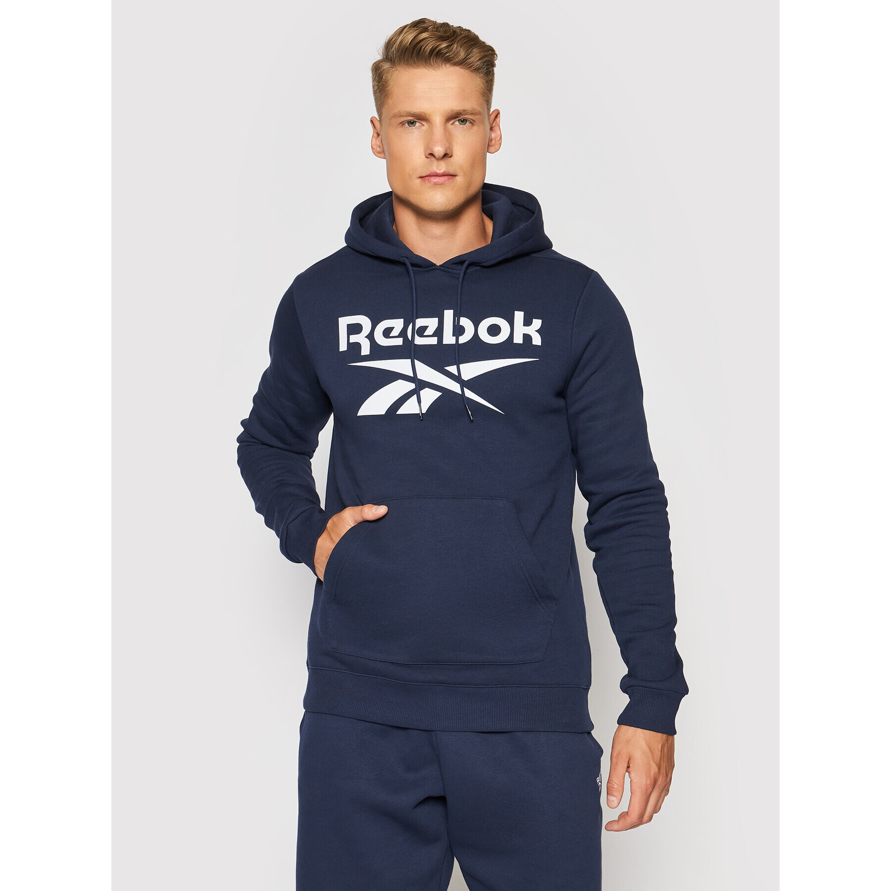 Reebok Bluză Identity GR1660 Bleumarin Regular Fit - Pled.ro