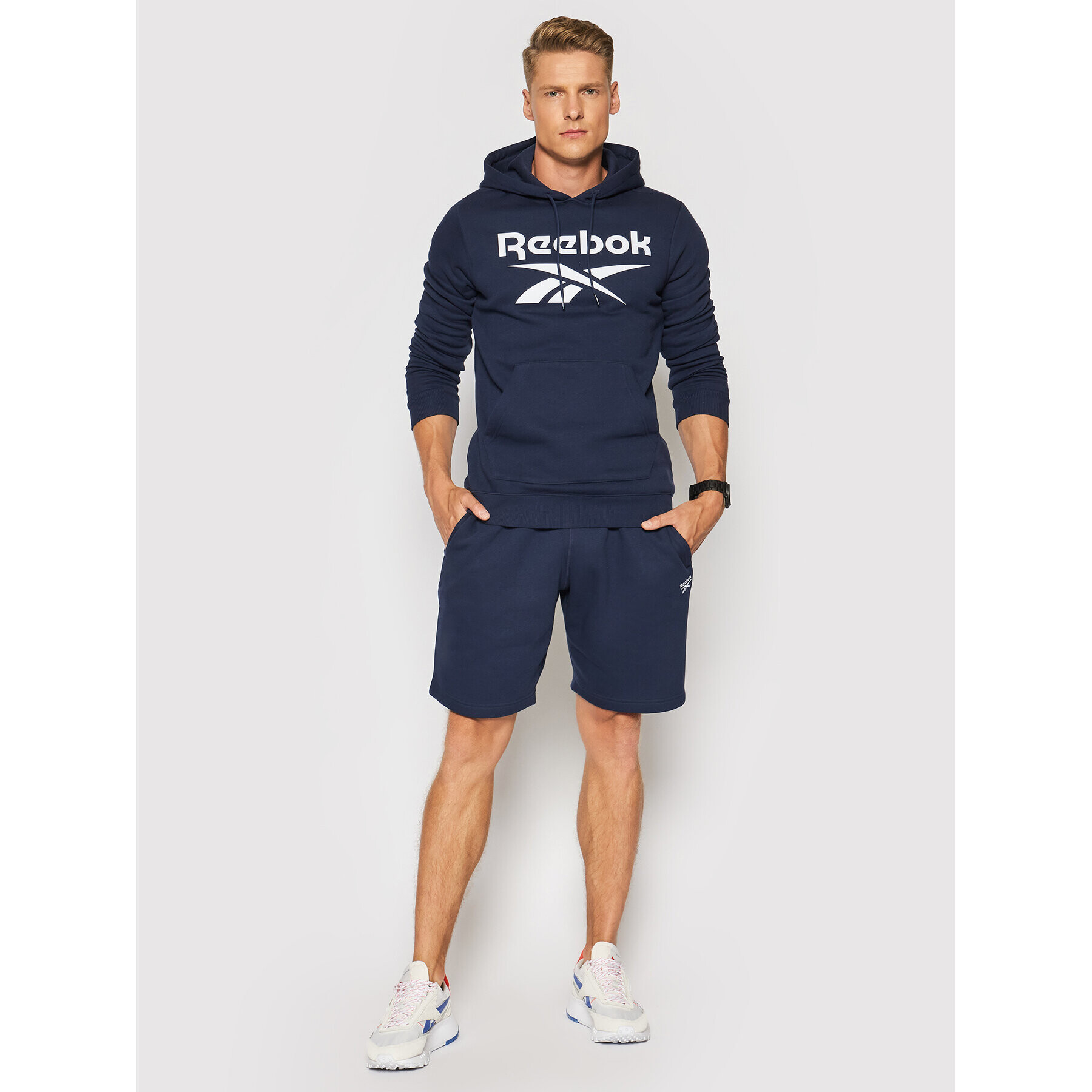 Reebok Bluză Identity GR1660 Bleumarin Regular Fit - Pled.ro