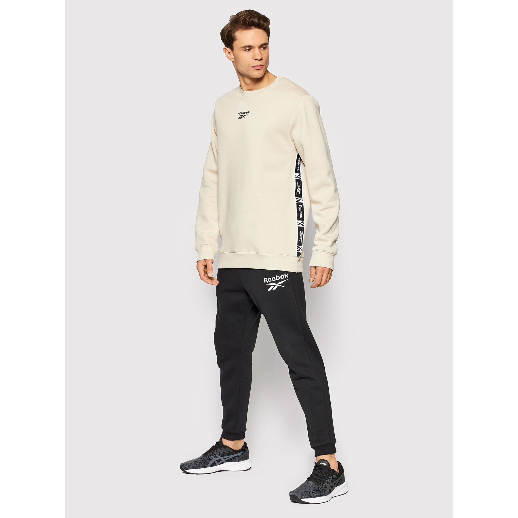 Reebok Bluză Identity Tape HB2153 Bej Regular Fit - Pled.ro