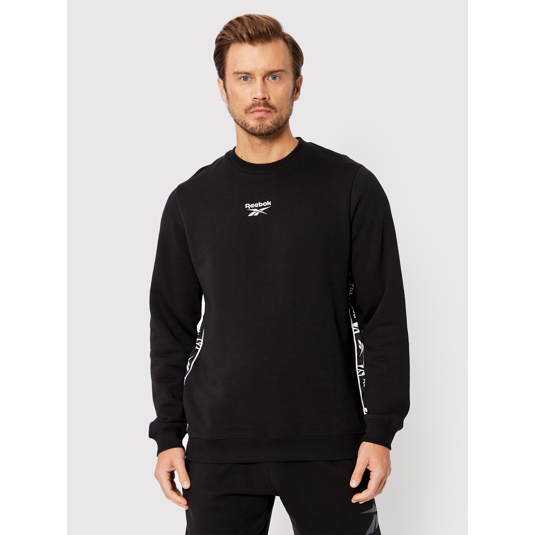 Reebok Bluză Identity Tape HB5974 Negru Regular Fit - Pled.ro