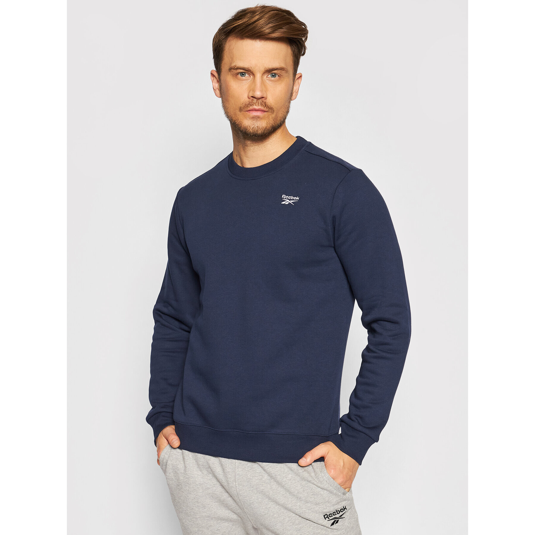 Reebok Bluză Rl Fleece Crew GR9200 Bleumarin Regular Fit - Pled.ro