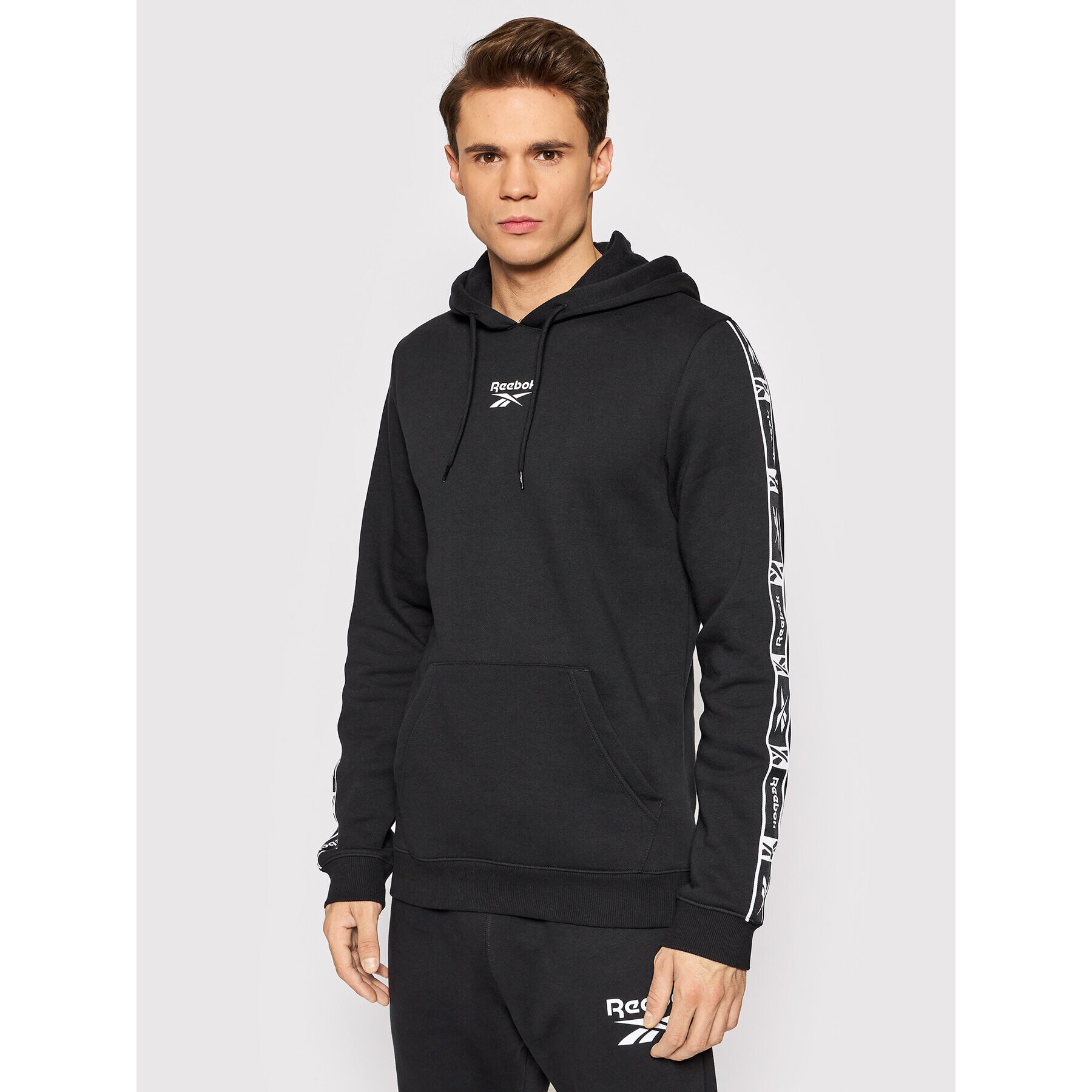 Reebok Bluză Tape HB5973 Negru Regular Fit - Pled.ro