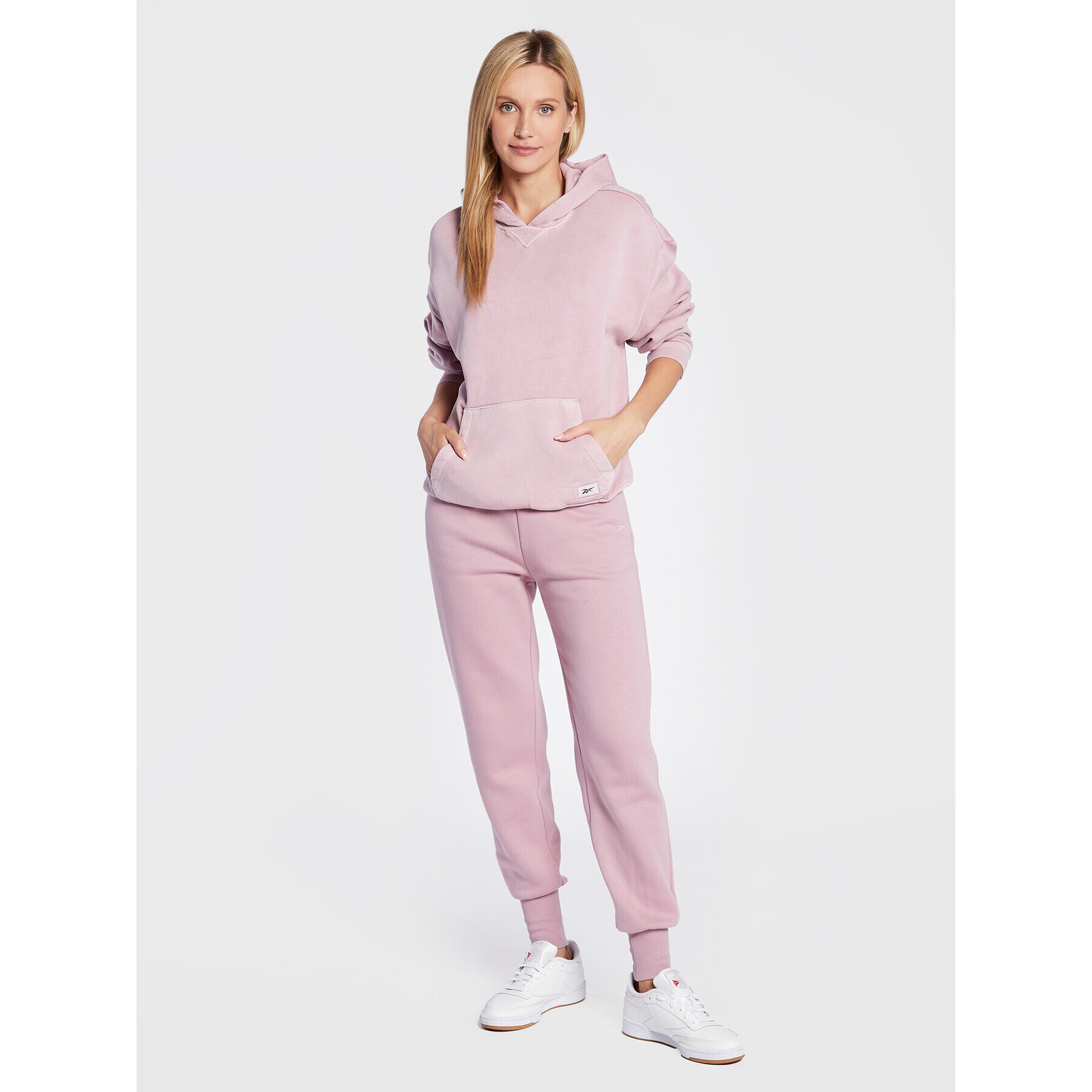 Reebok Bluză Natural Dye HK4945 Roz Loose Fit - Pled.ro