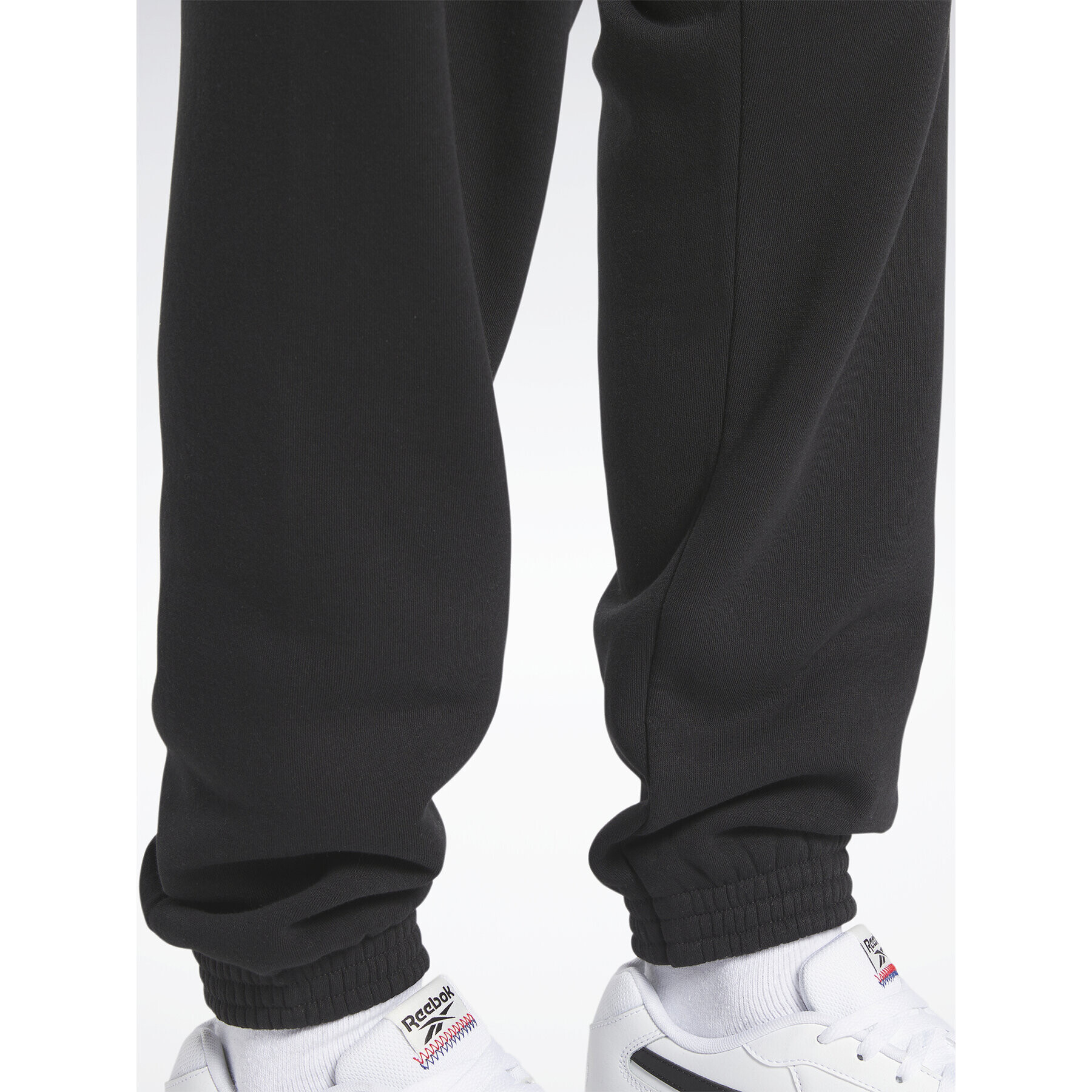 Reebok Pantaloni trening Classics Brand Proud HY7107 Negru Regular Fit - Pled.ro