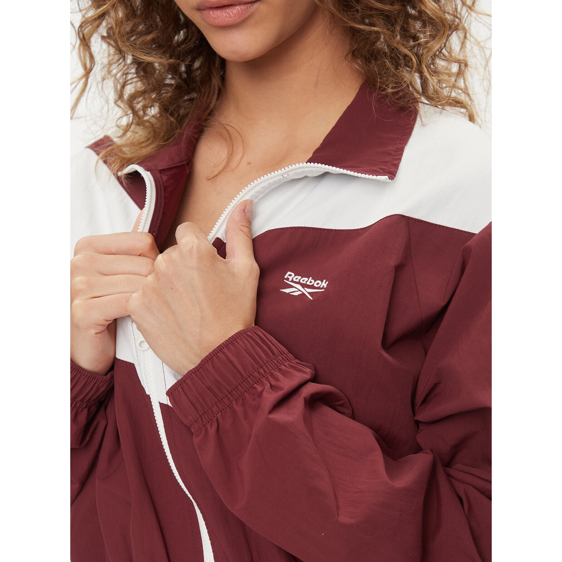 Reebok Geacă Classics Franchise IL4625 Roșu Relaxed Fit - Pled.ro