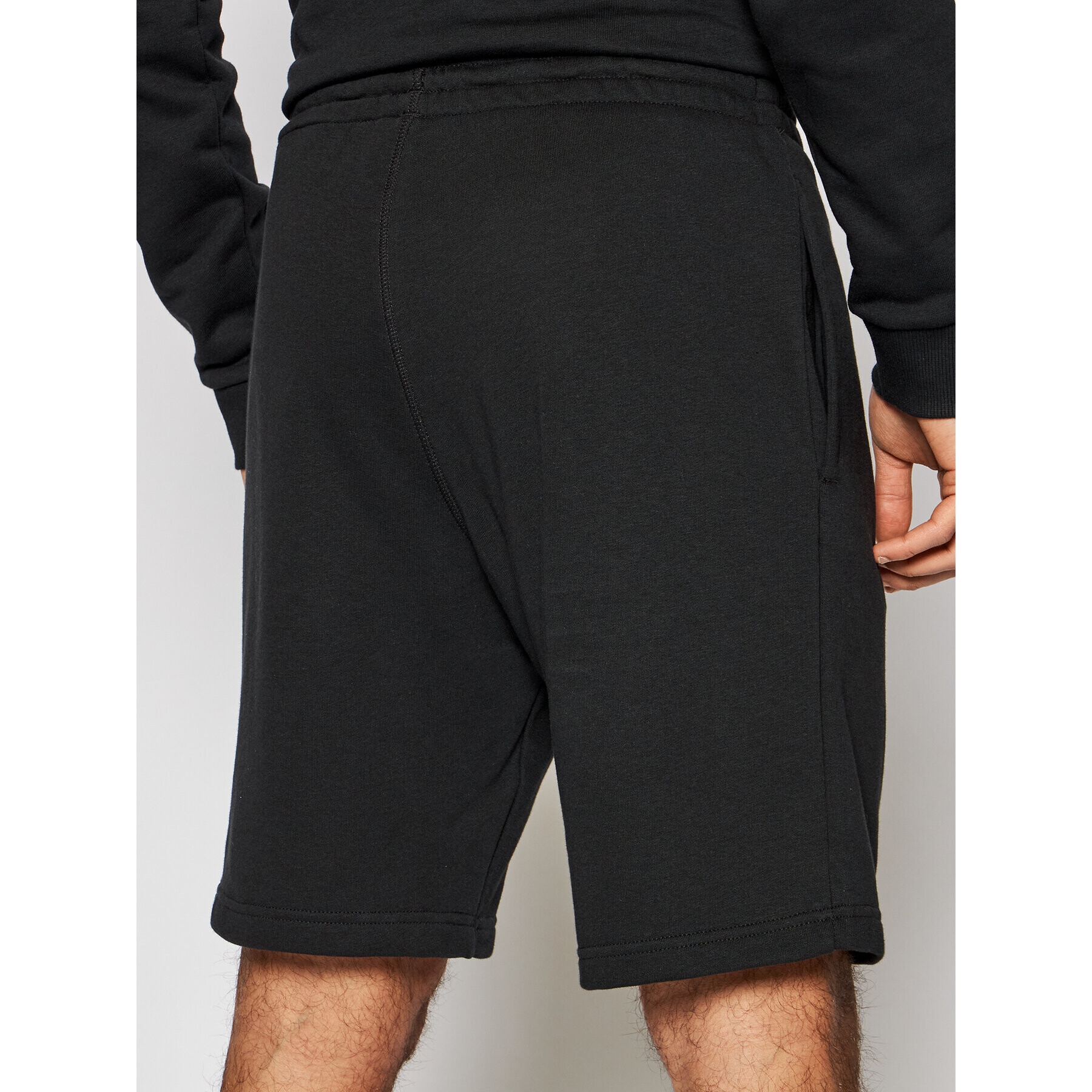 Reebok Pantaloni scurți sport Identity GL3148 Negru Slim Fit - Pled.ro