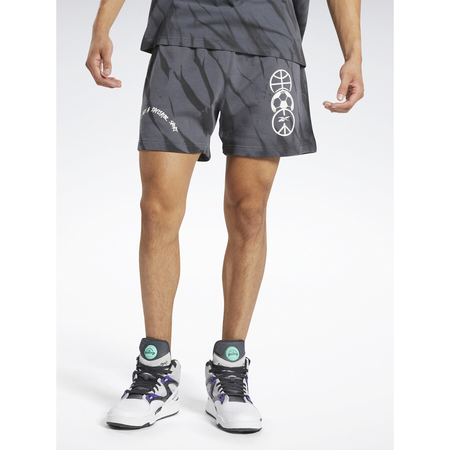 Reebok Pantaloni scurți sport Classics Block Party Shorts HS9179 Gri - Pled.ro