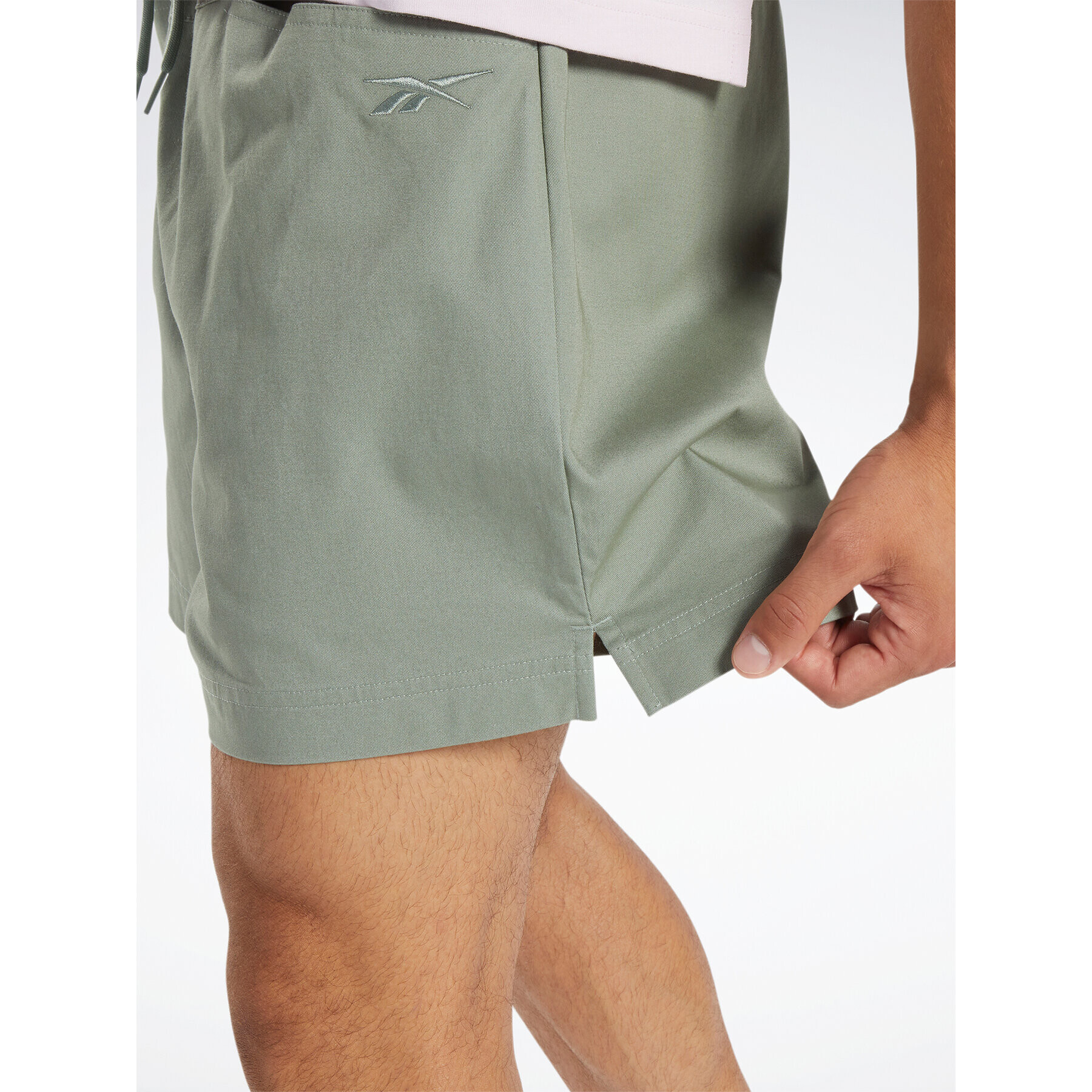 Reebok Pantaloni scurți sport Classics Skateboard Shorts HS9185 Verde - Pled.ro