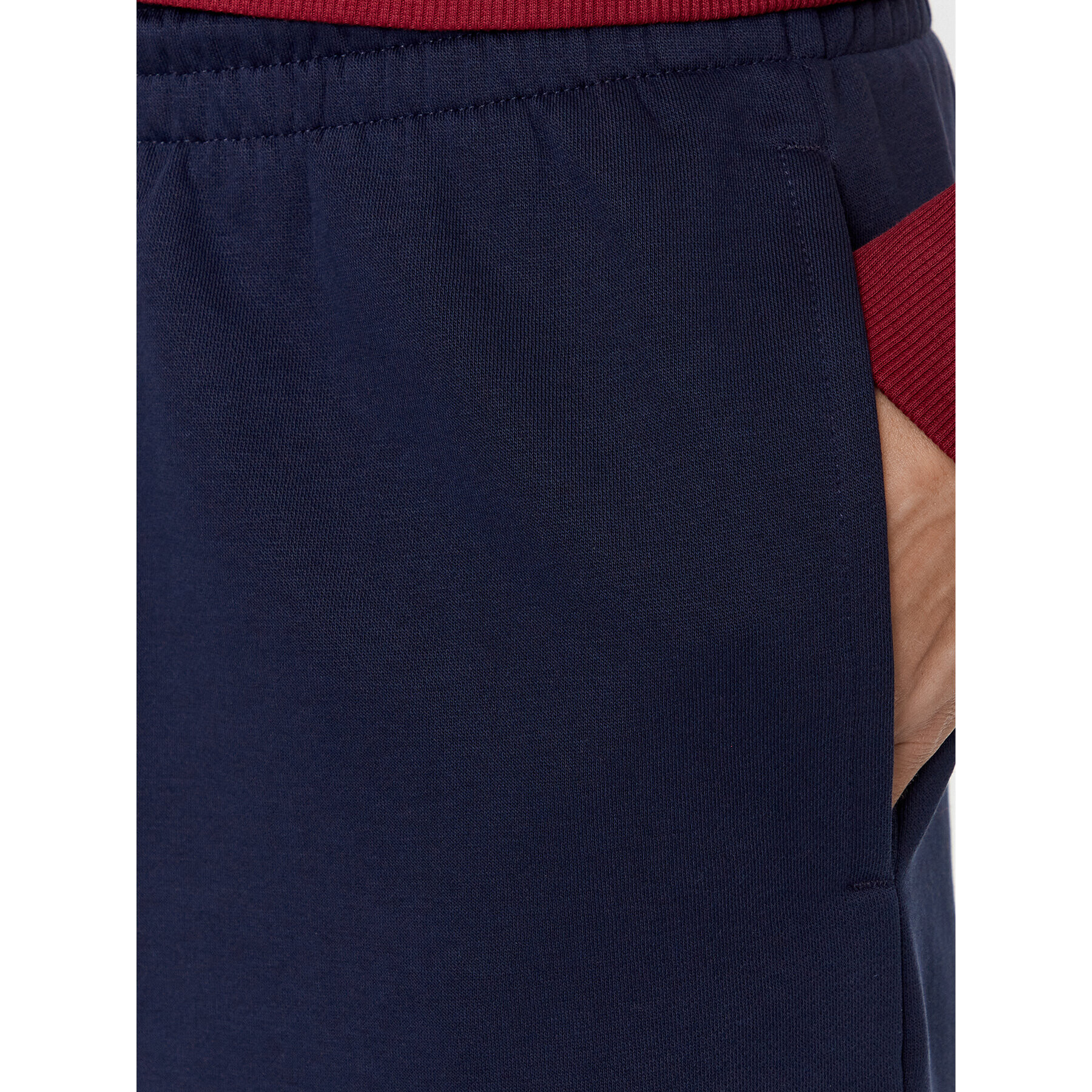 Reebok Pantaloni scurți sport Identity IN1680 Bleumarin Regular Fit - Pled.ro