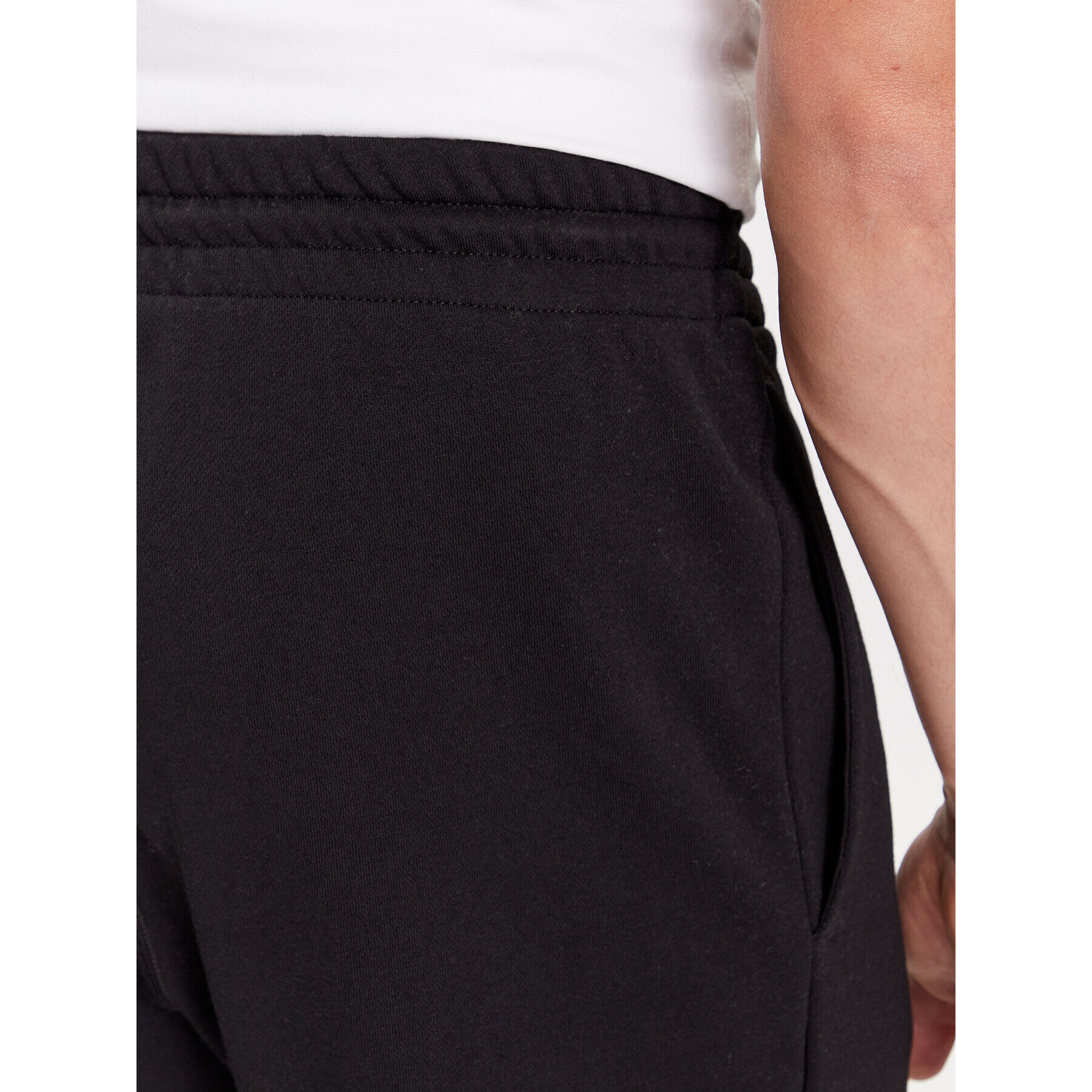 Reebok Pantaloni scurți sport Identity IN1681 Negru Regular Fit - Pled.ro