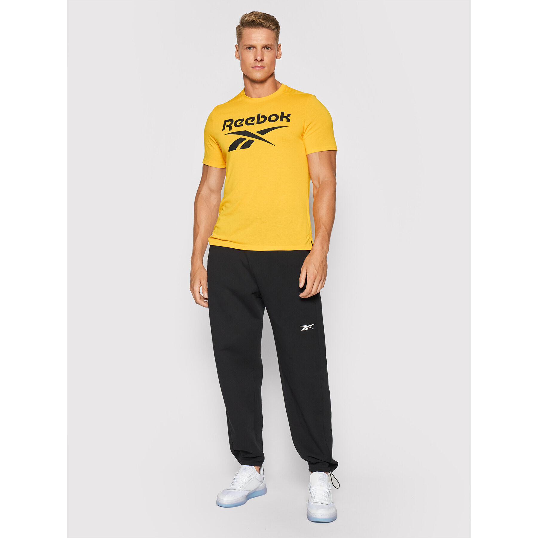 Reebok Pantaloni trening DreamBlend GL3125 Negru Relaxed Fit - Pled.ro