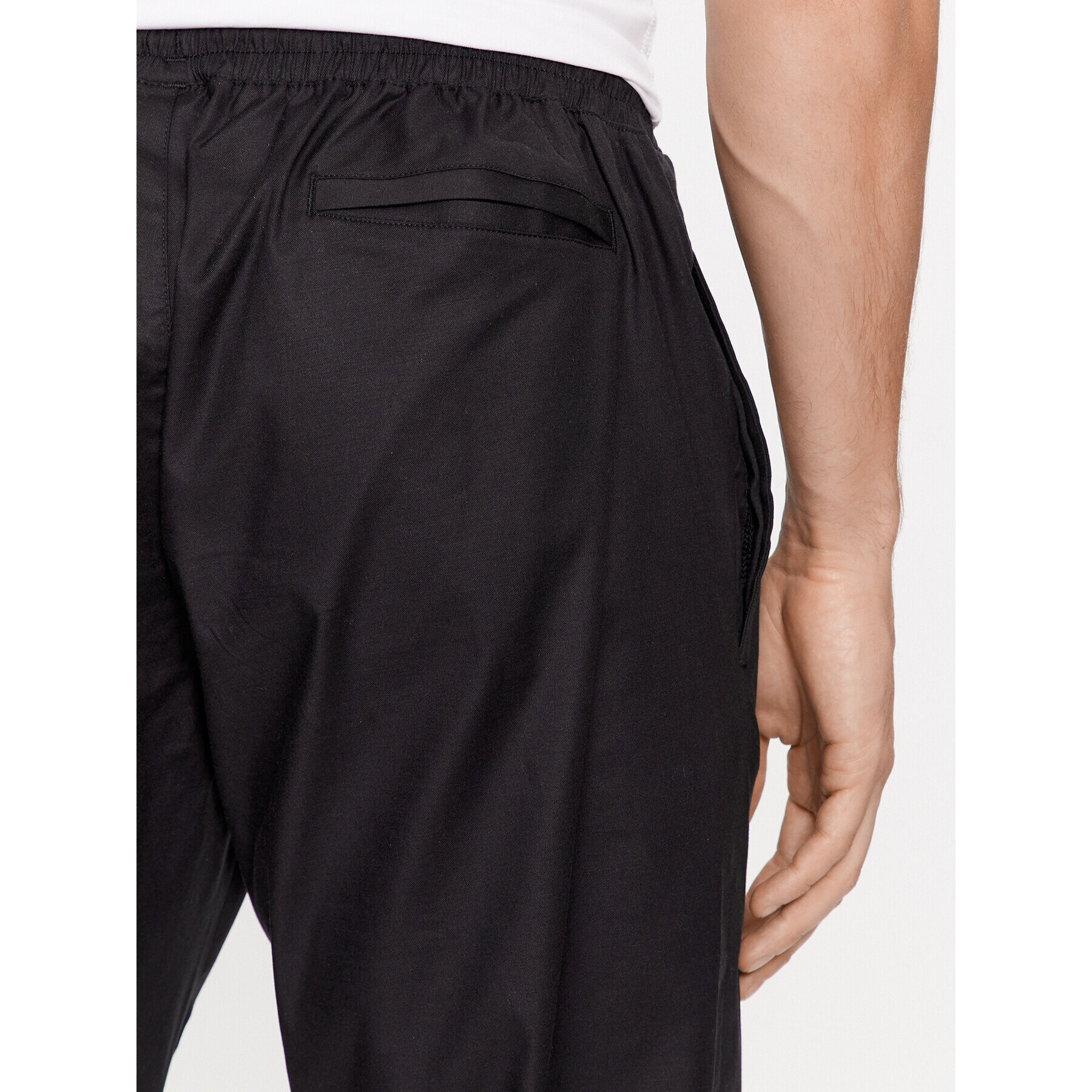 Reebok Pantaloni trening Essentials II0695 Negru Regular Fit - Pled.ro