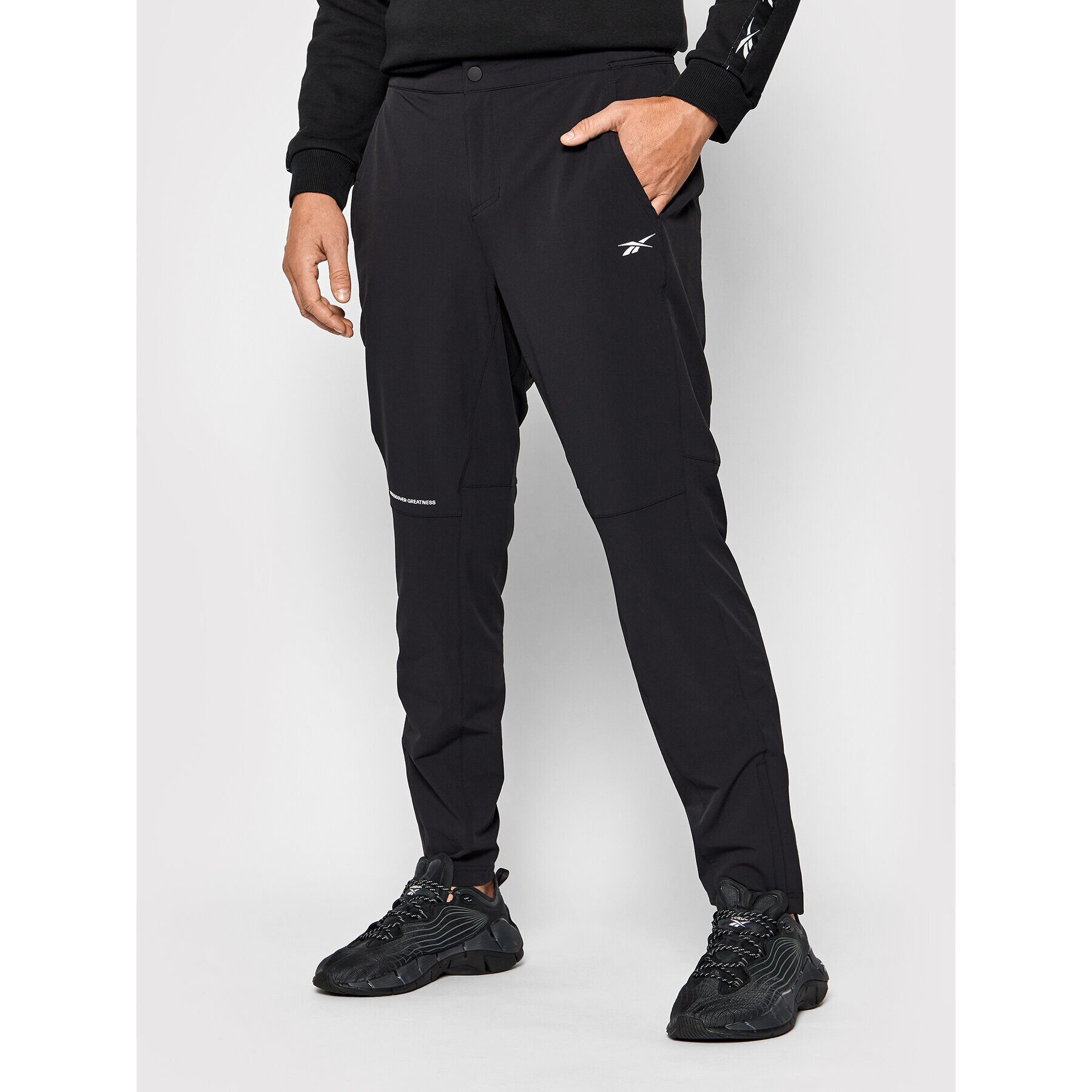 Reebok Pantaloni trening Les Mills® Athlete H08939 Negru Slim Fit - Pled.ro