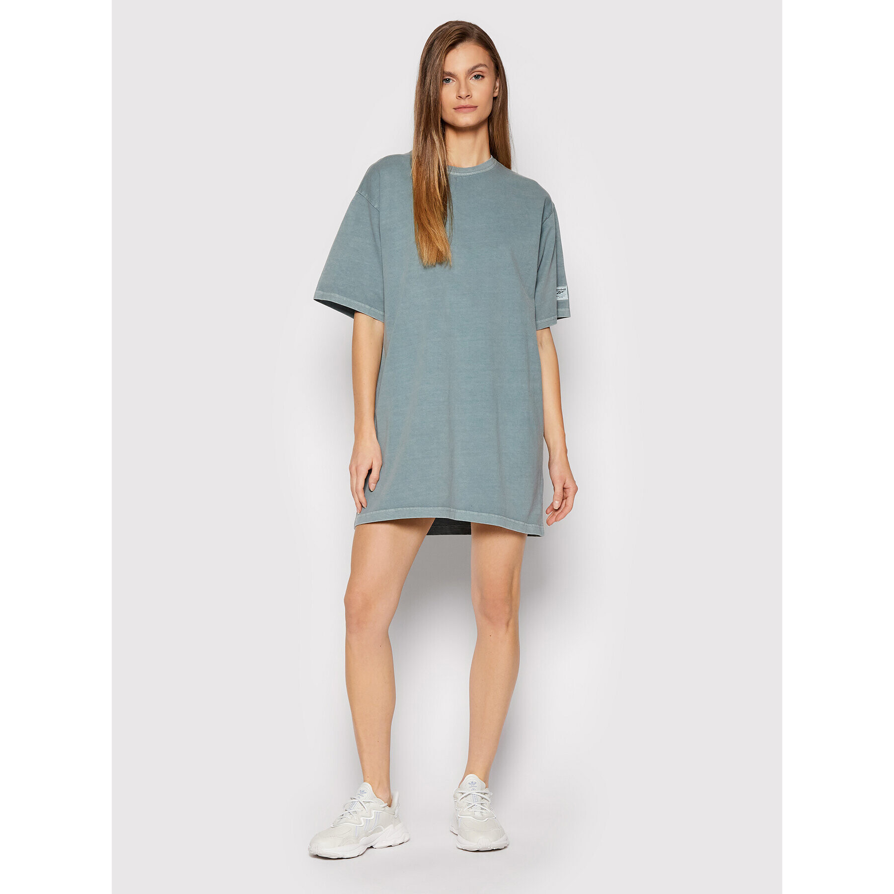 Reebok Rochie de zi Classics Natural Dye H13282 Verde Oversize - Pled.ro