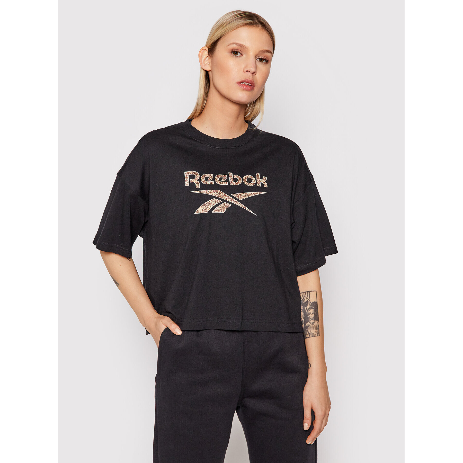 Reebok Tricou Classics Graphic H41353 Negru Oversize - Pled.ro