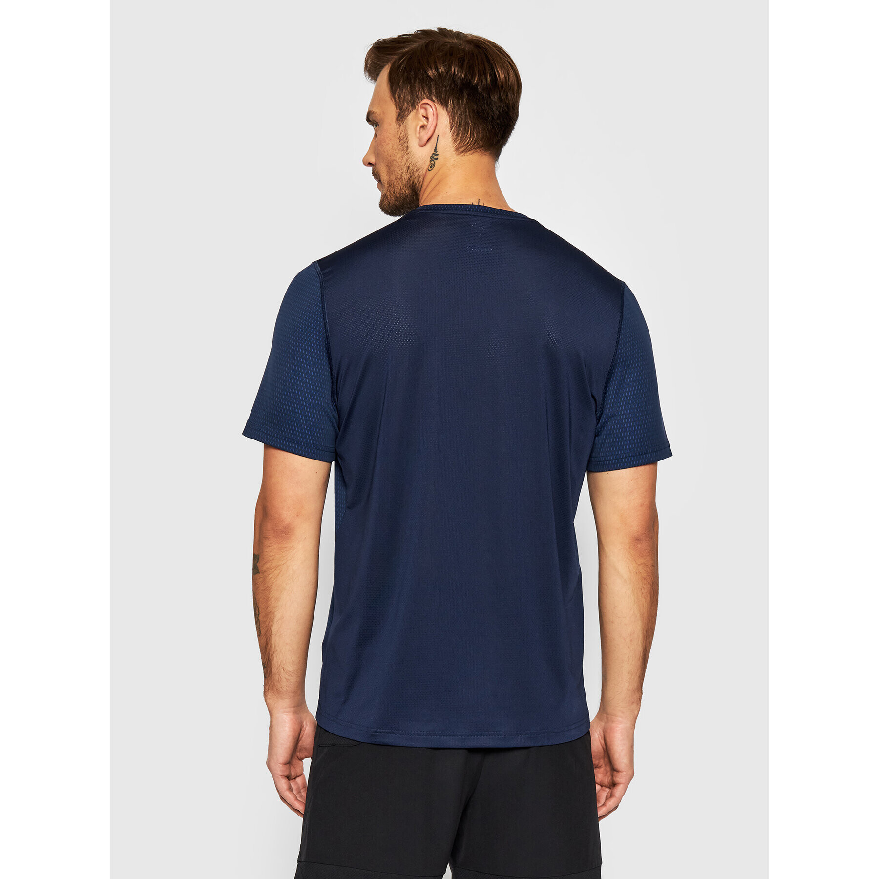 Reebok Tricou tehnic Sweatshift Move GN9098 Bleumarin Slim Fit - Pled.ro