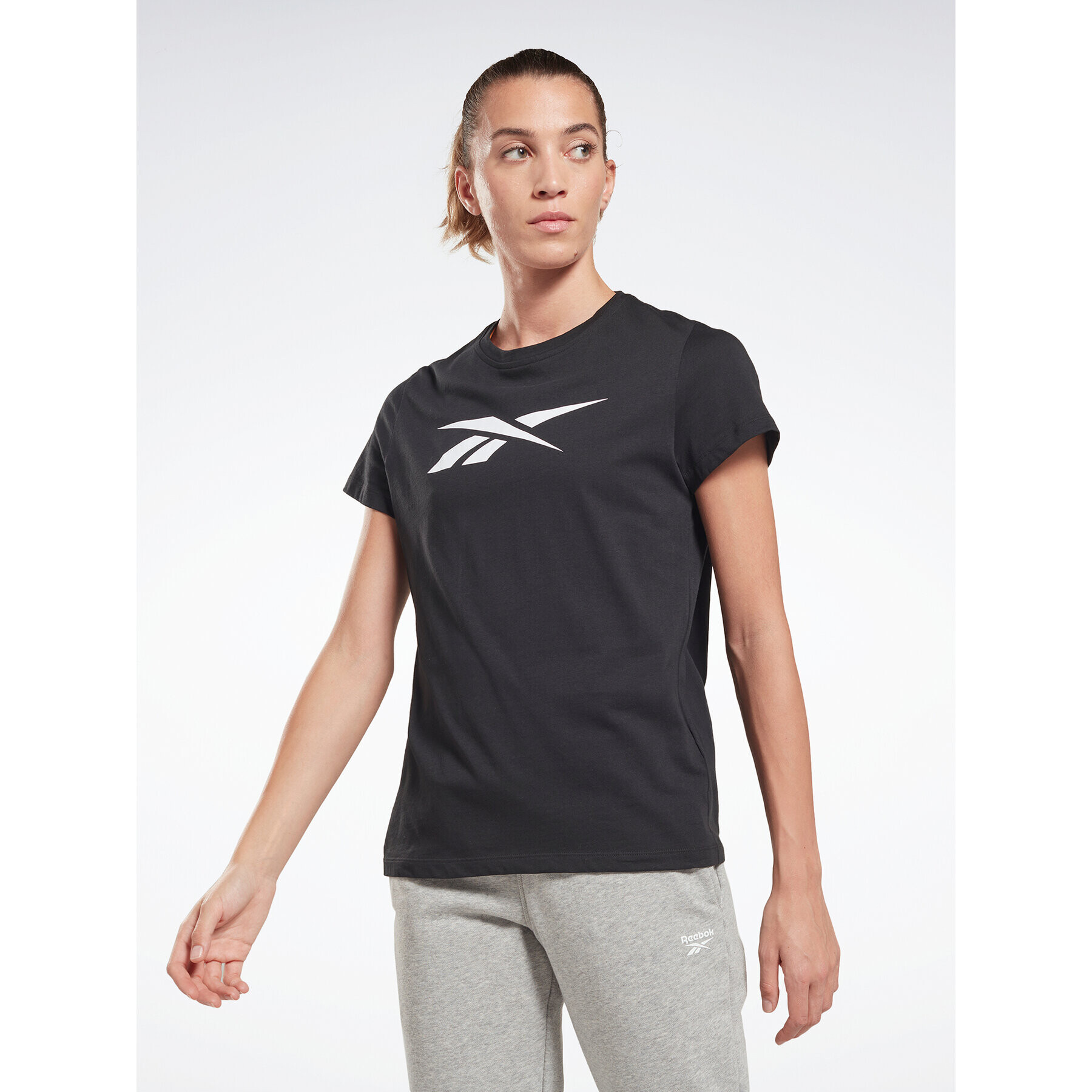 Reebok Tricou Training Essentials Vector Graphic HT6187 Negru Regular Fit - Pled.ro